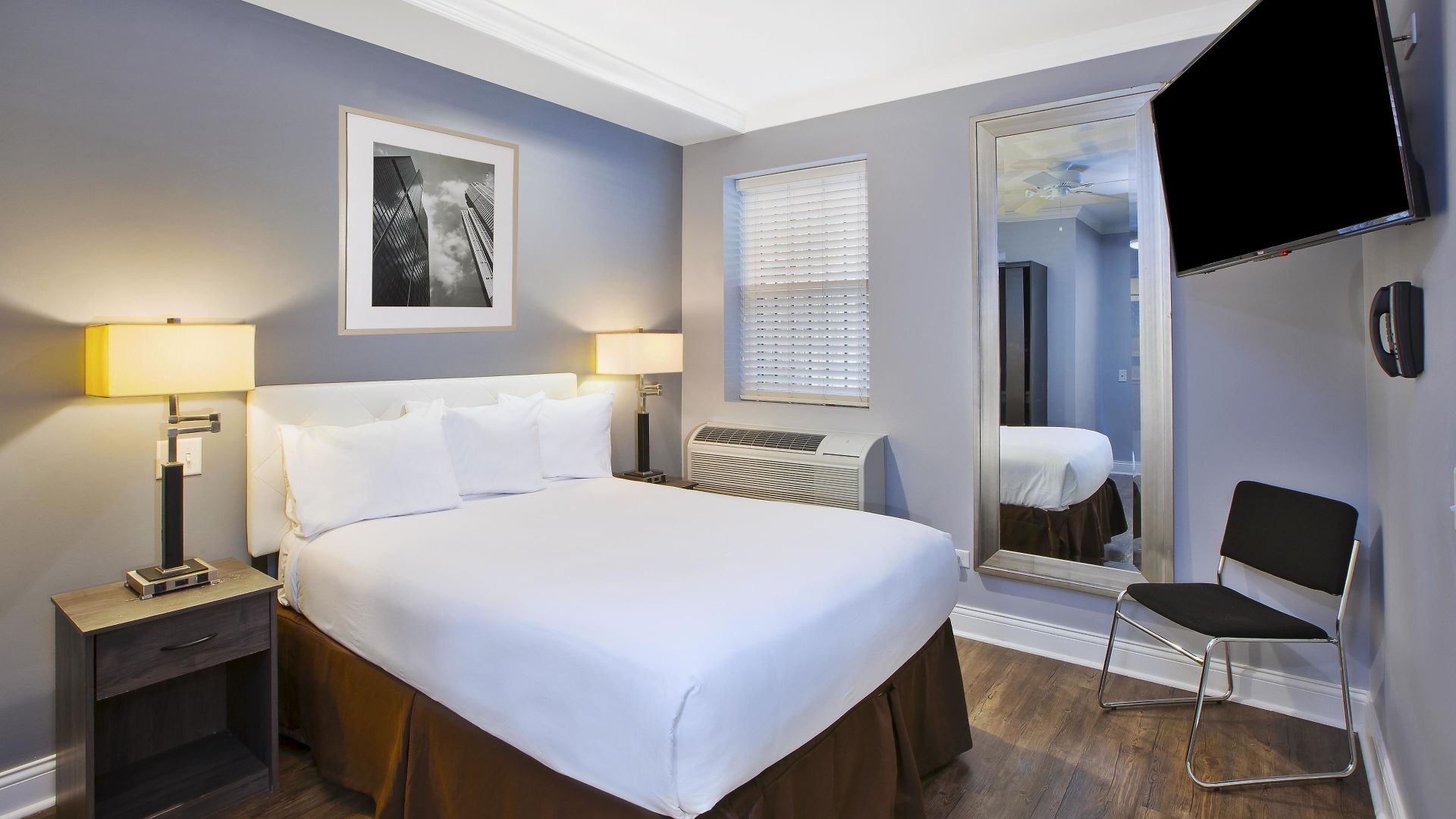 West Loop, Surestay Collection By Western