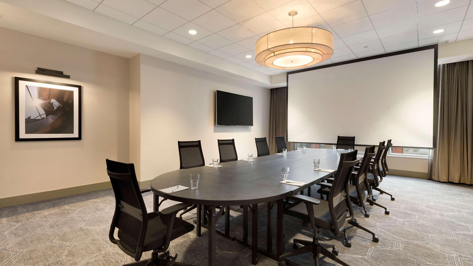 Hampton Inn Chicago West Loop Fulton Market Area Hotel Chicago