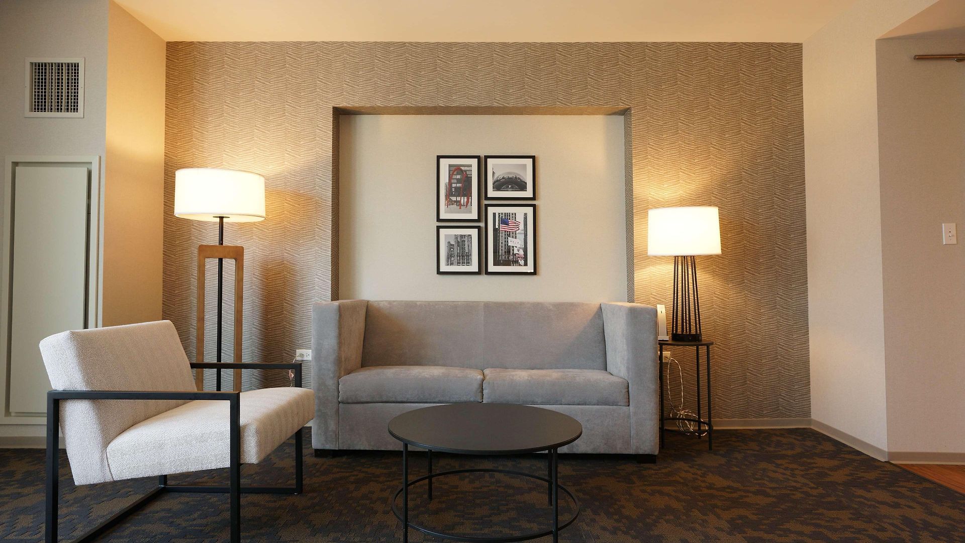 Hampton Inn Chicago West Loop Fulton Market Area 3*
