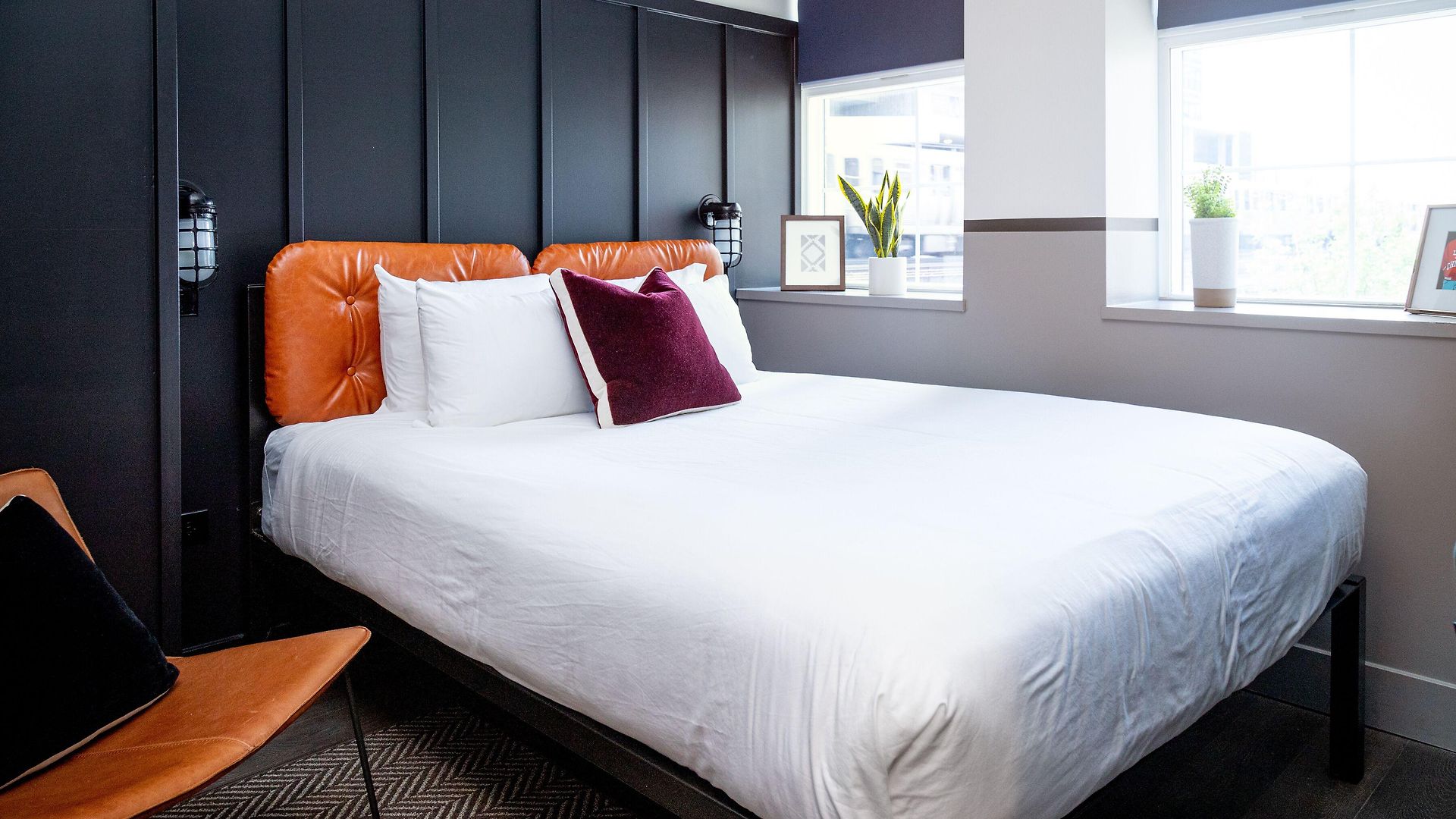 Hotel The Collection River North 3*