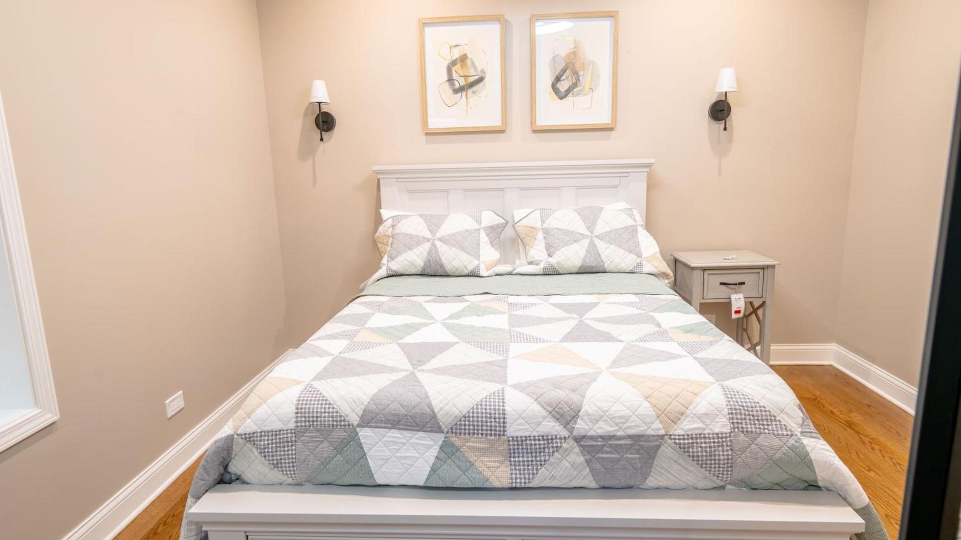 Luxury 9 Bedroom Mins From Downtown And The Chicago