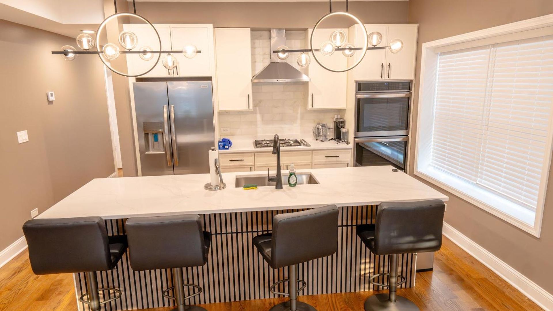 Villa Luxury 9 Bedroom Mins From Downtown And The