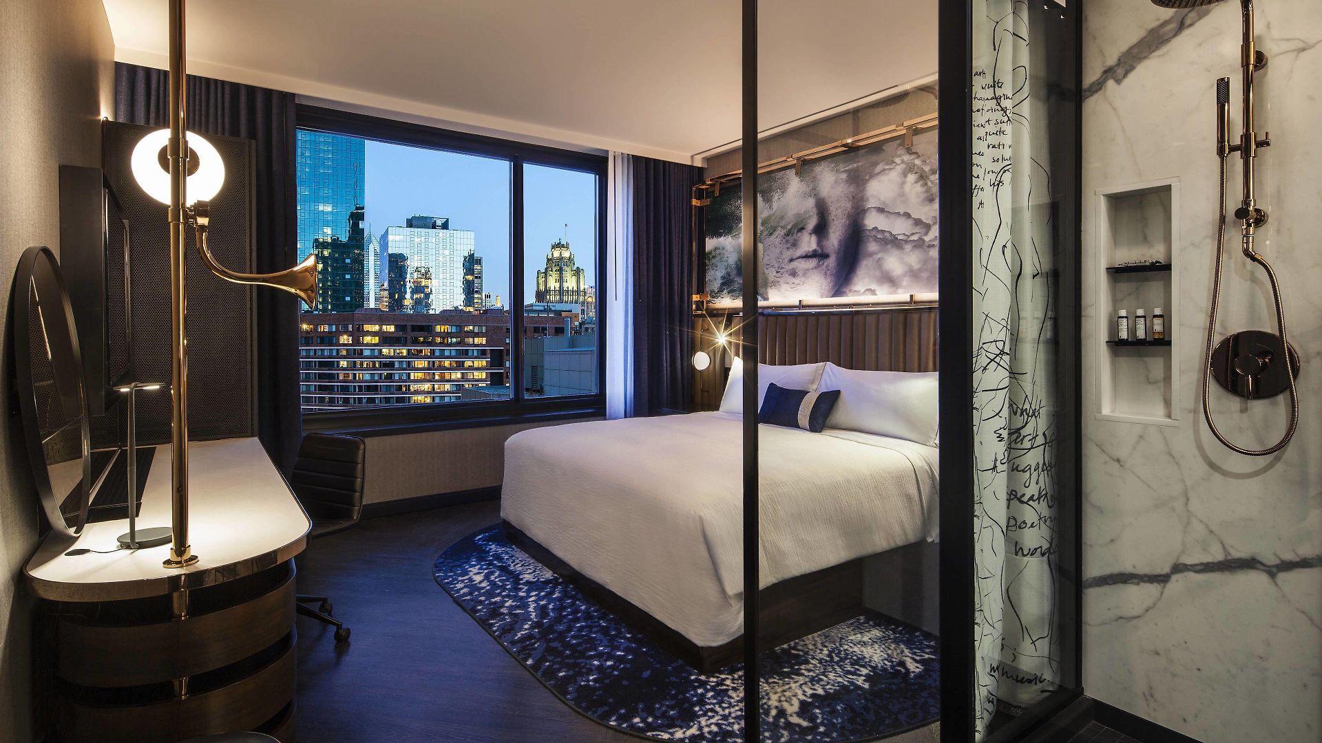 Hotel Emc2, Autograph Collection Chicago