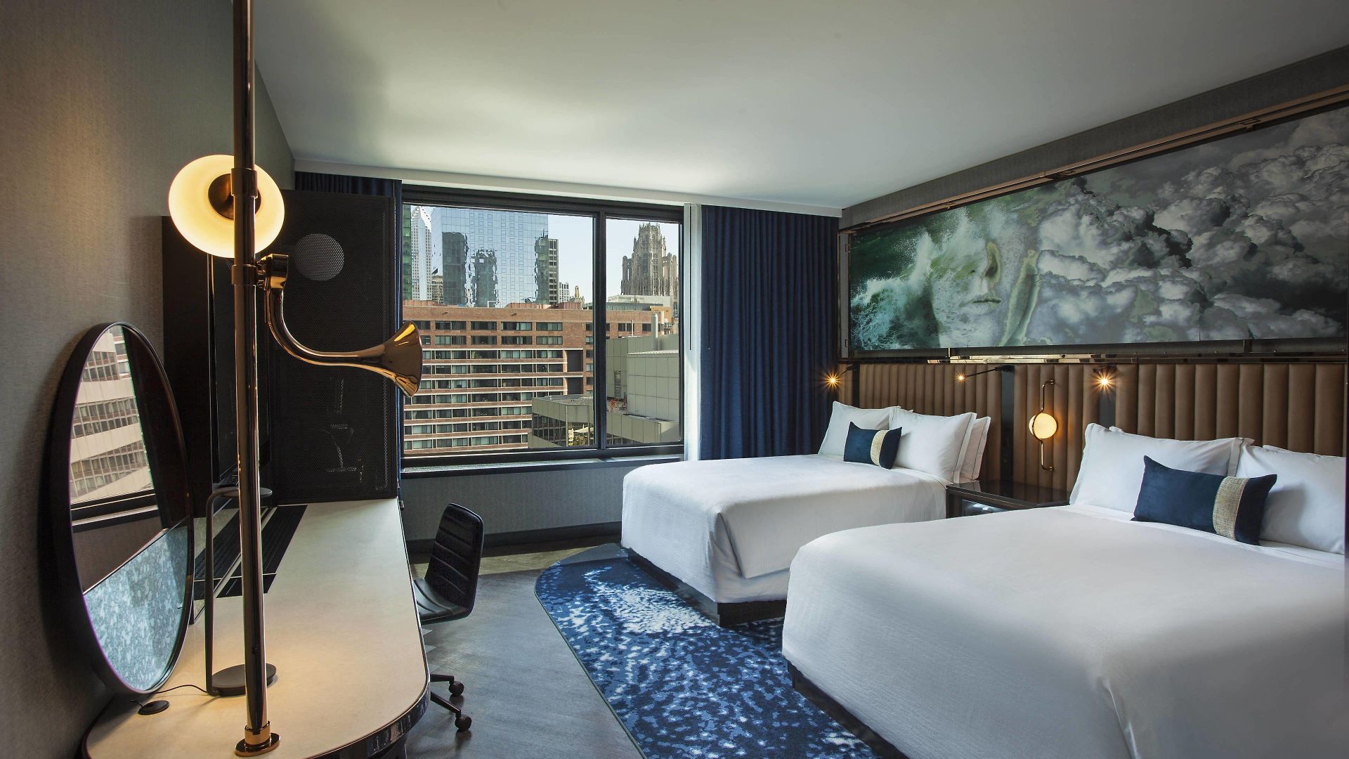 Hotel Emc2, Autograph Collection