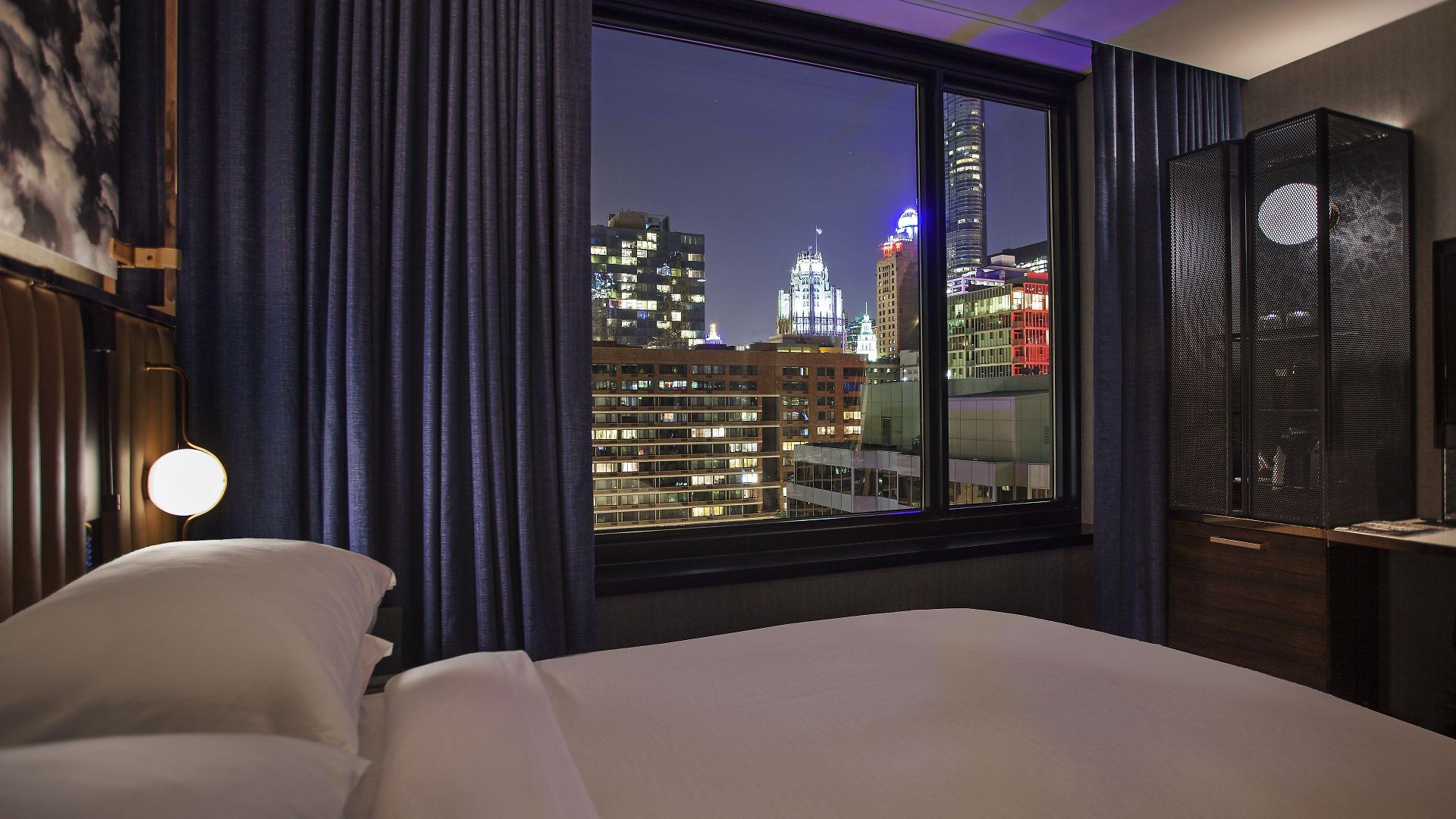 Emc2, Autograph Collection Hotel