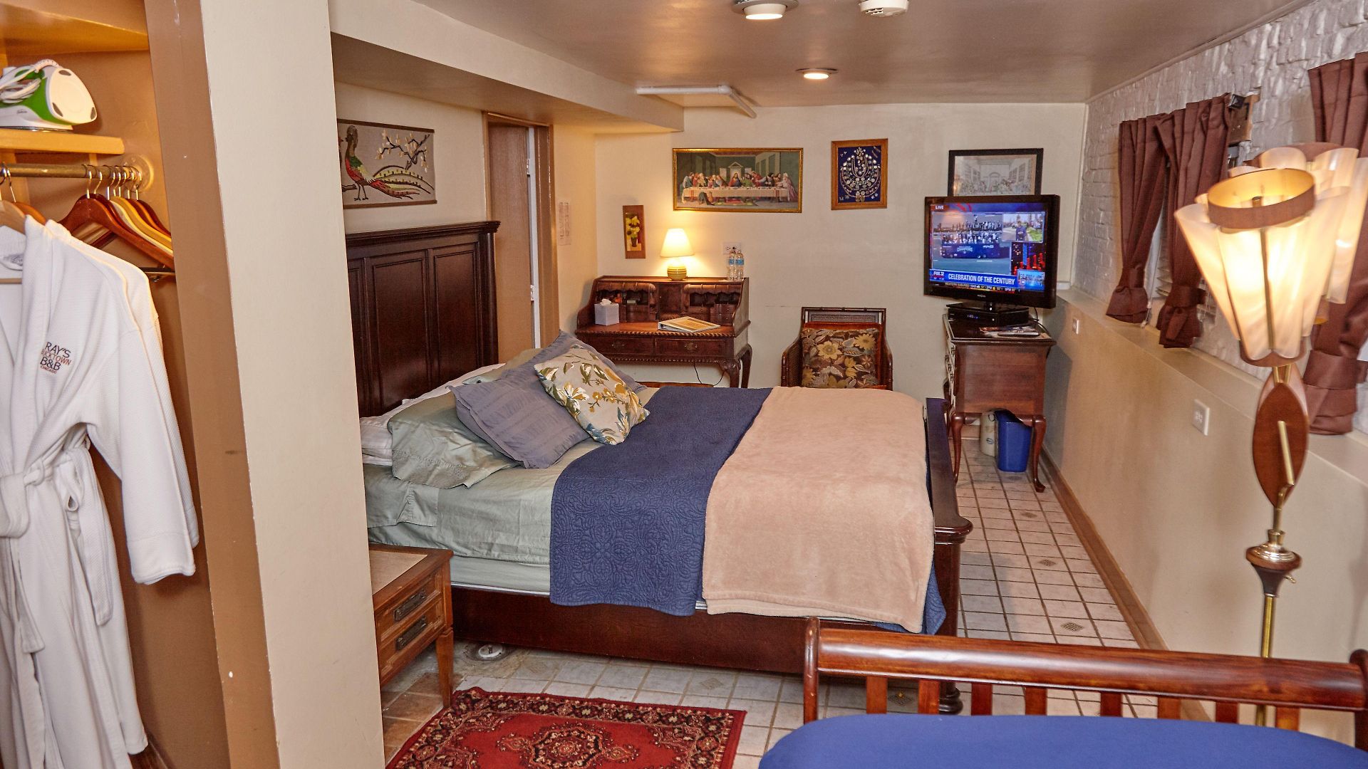 Ray's Bucktown Bed & Breakfast