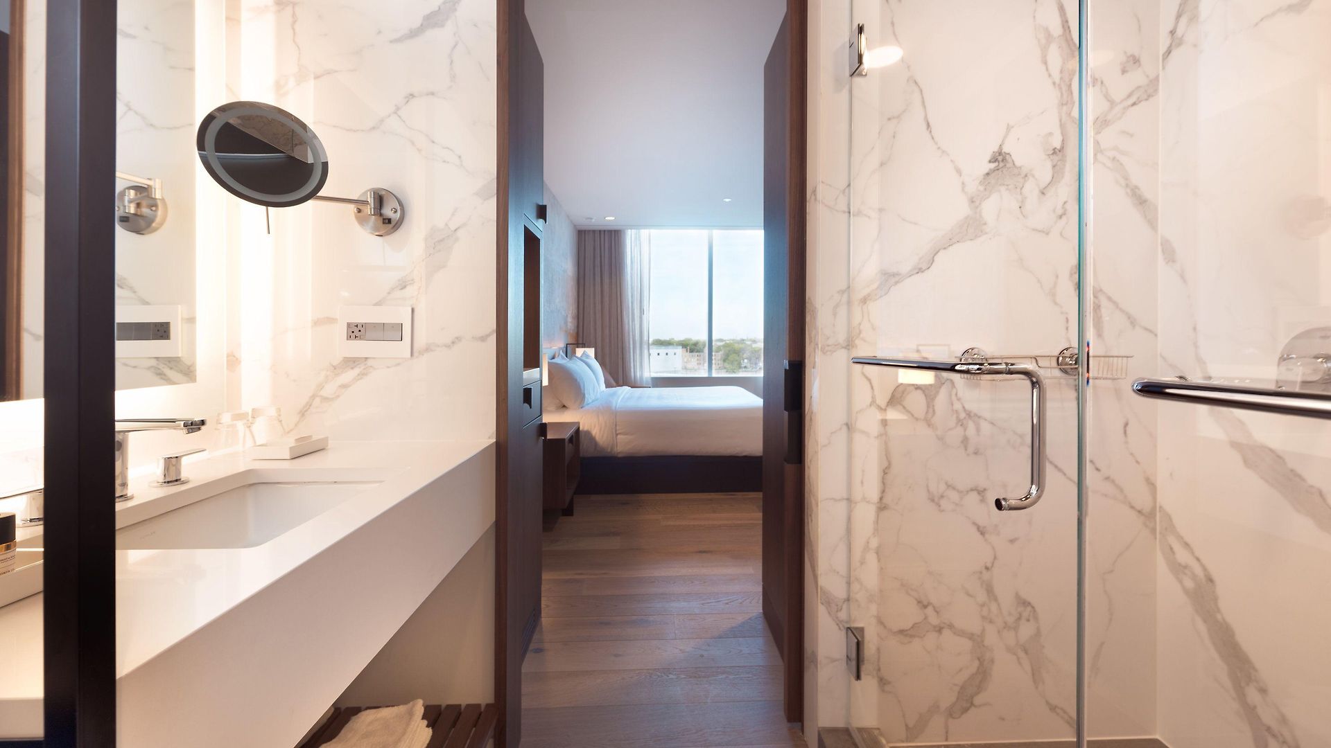 The & Athletic Club At Midtown Resort 4*
