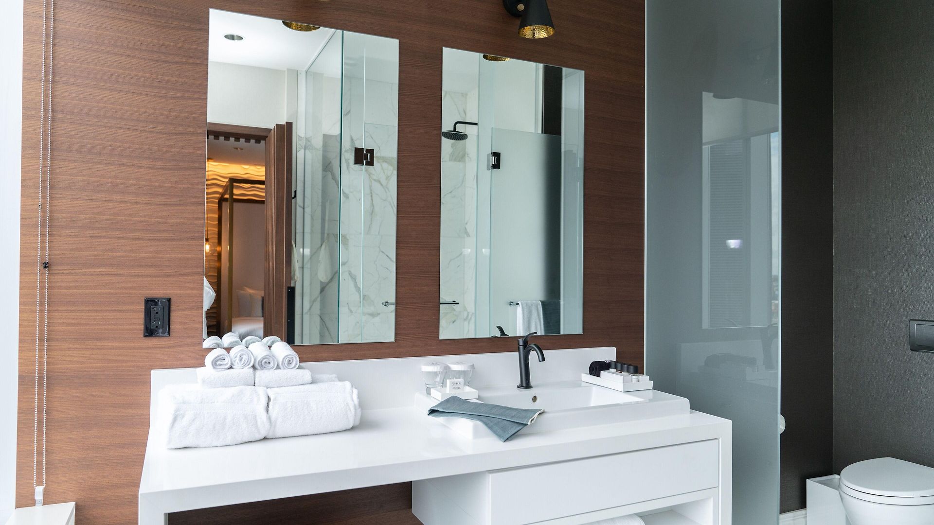 Resort The & Athletic Club At Midtown 4*