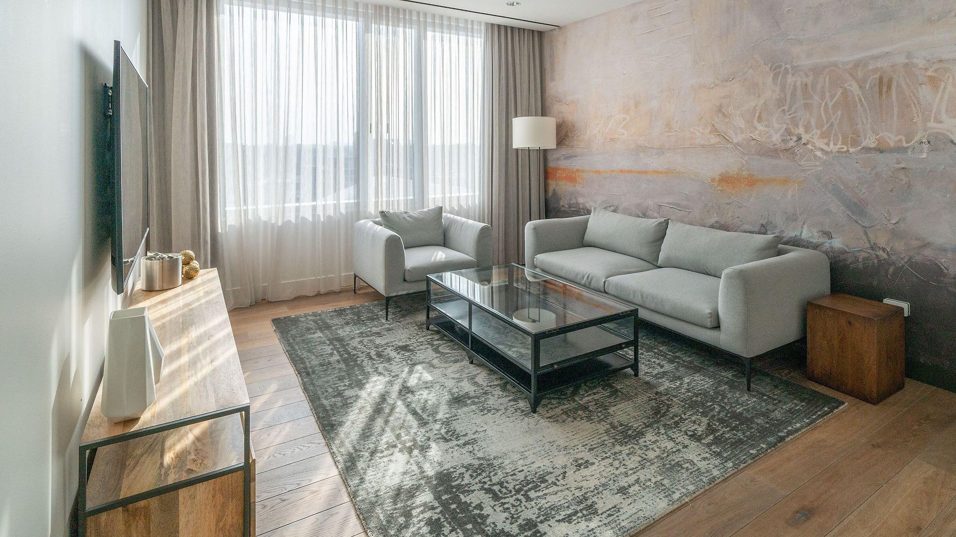 The & Athletic Club At Midtown 4*