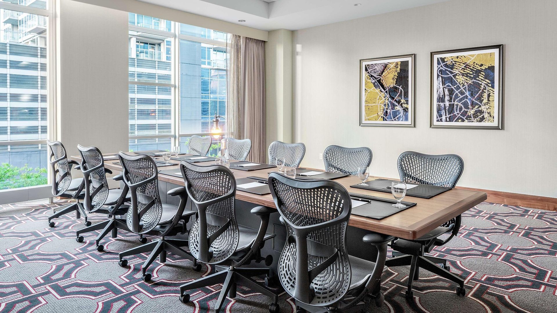 Hotel Hilton Garden Mccormick Place 3*