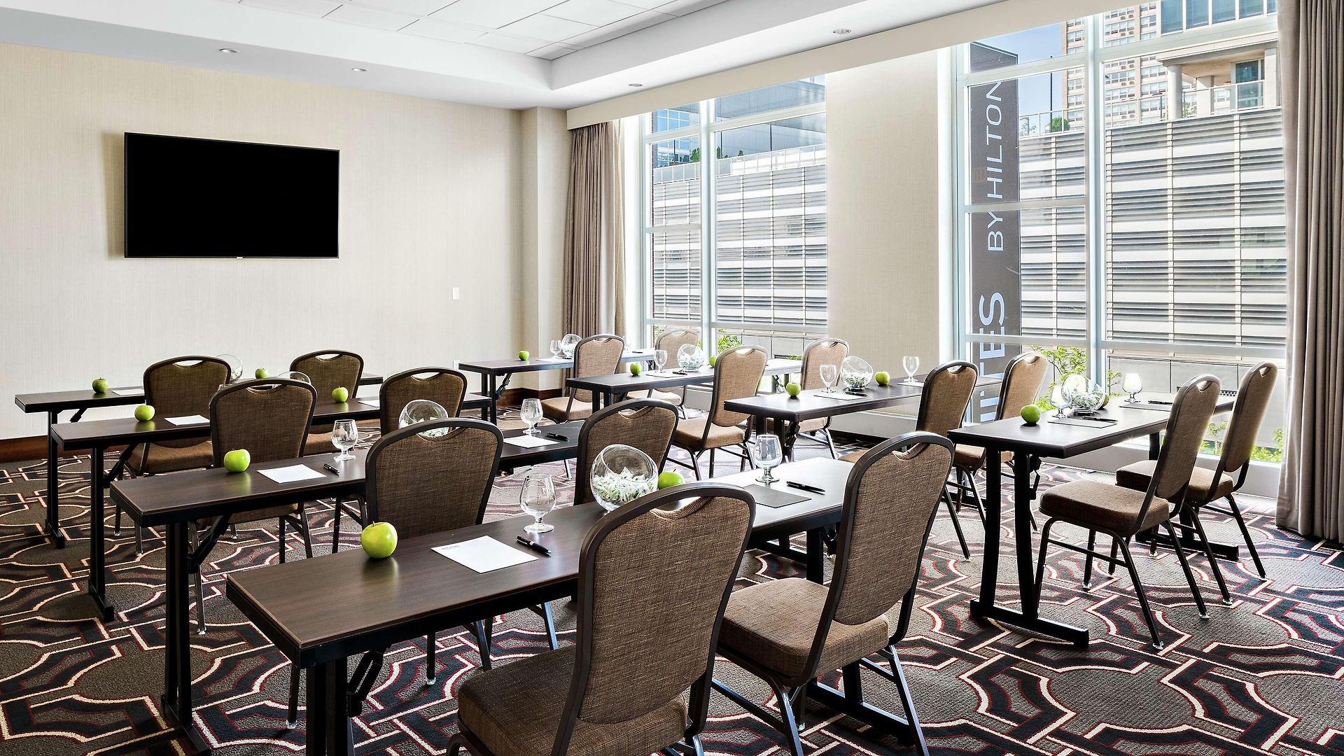 Hotel Hilton Garden Mccormick Place 3*