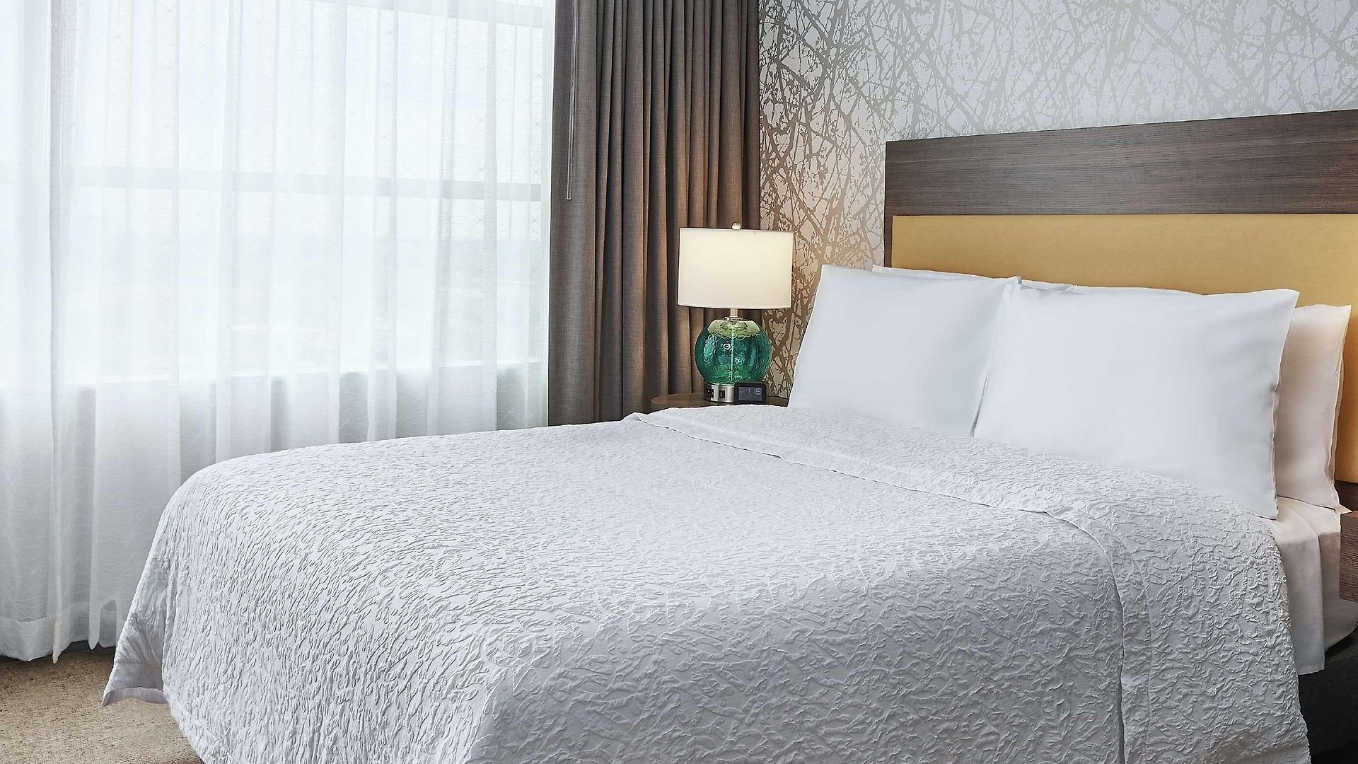 Home2 By Hilton Mccormick Place 3*