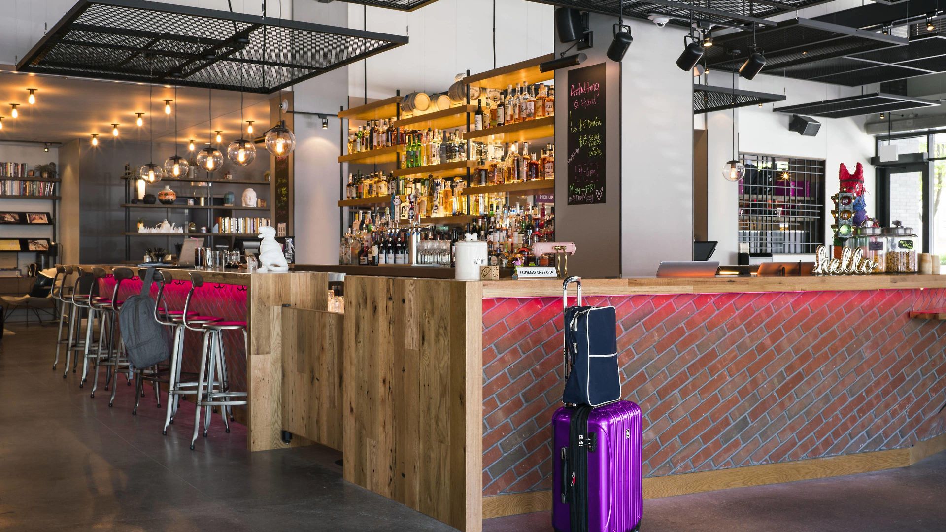 Hotel Moxy Downtown Chicago