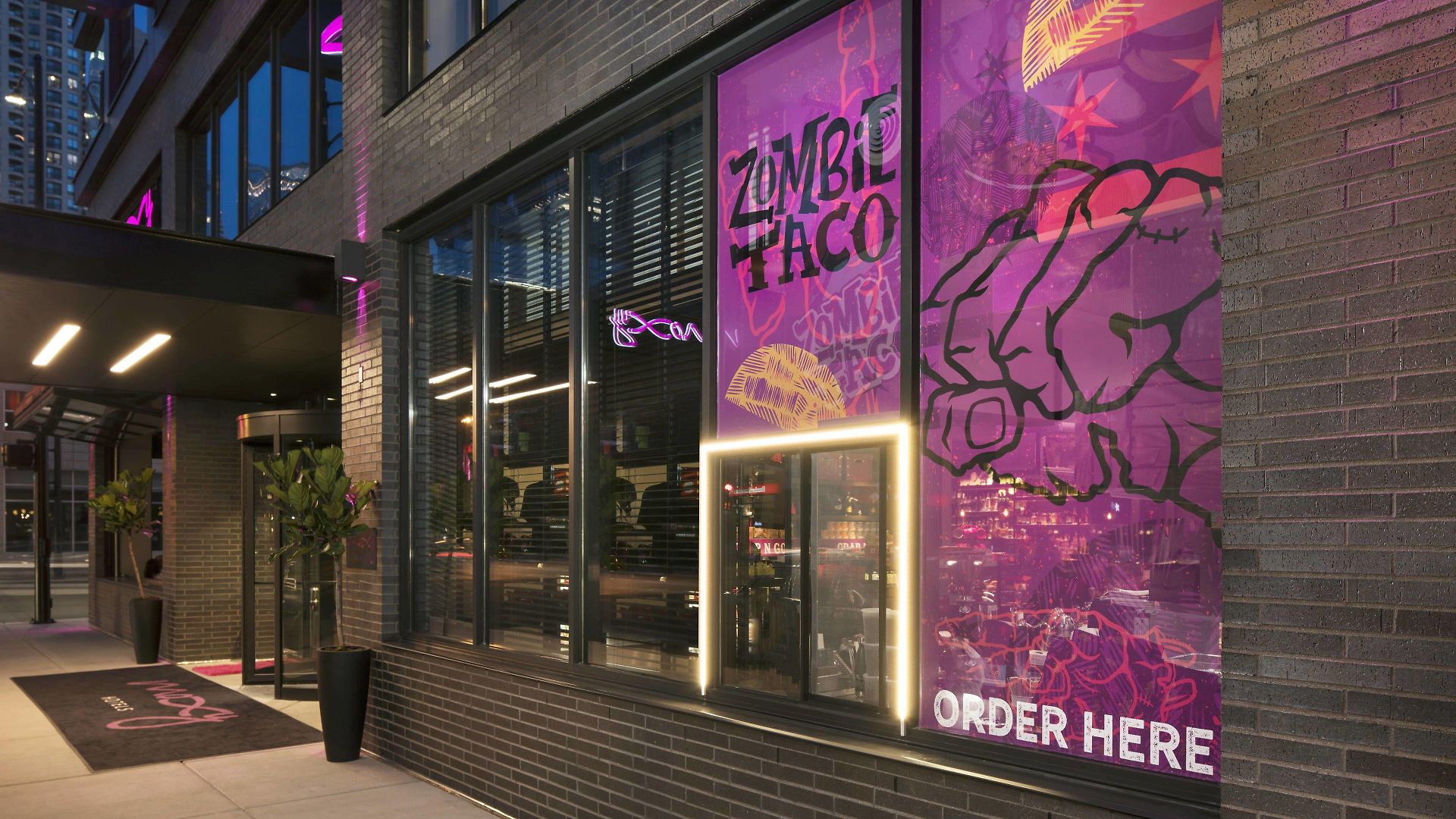 Hotel Moxy Downtown Chicago
