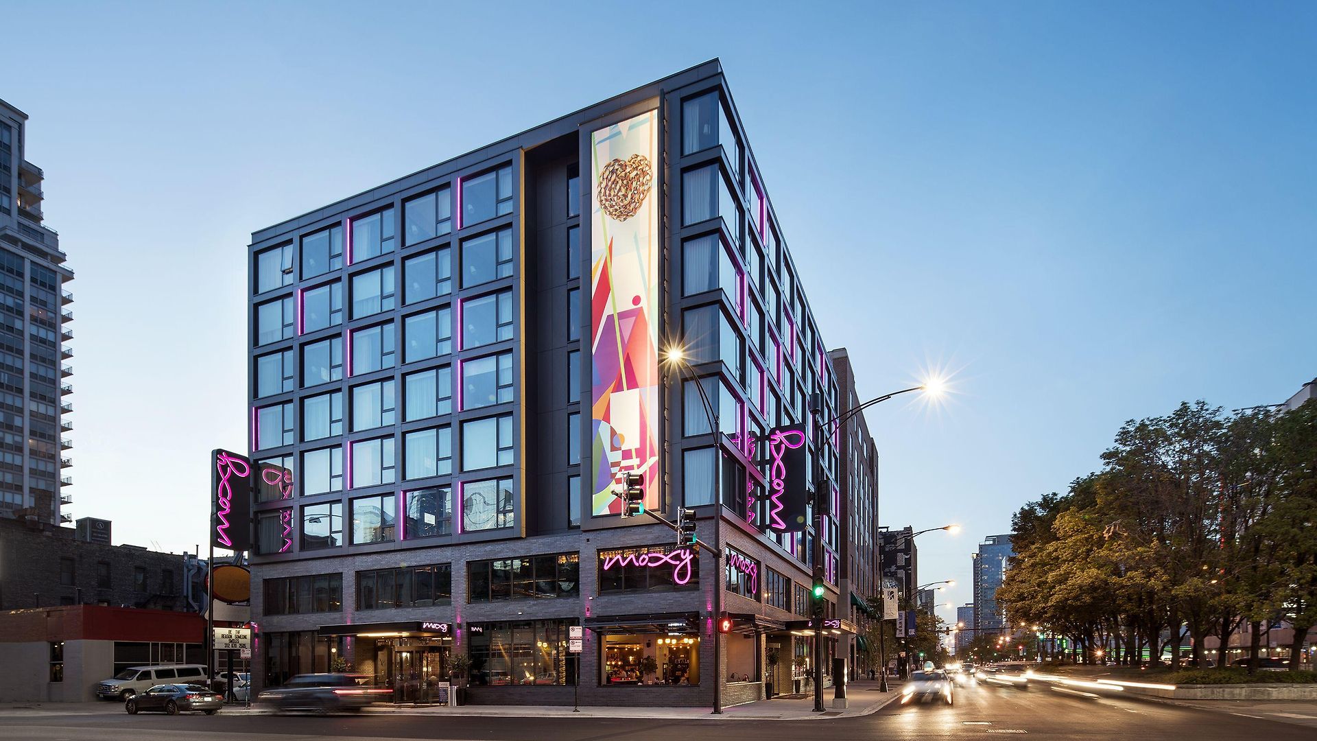 Hotel Moxy Downtown 3*