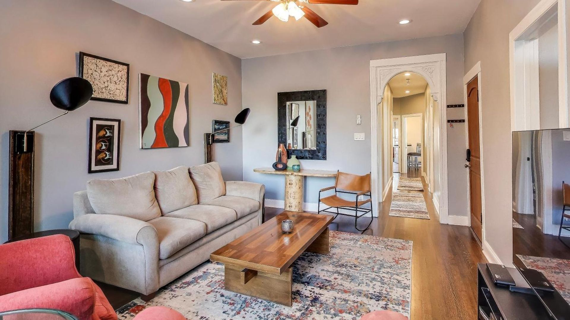 Edgewater Andersonville-area Close To Loyola Ez Parking *