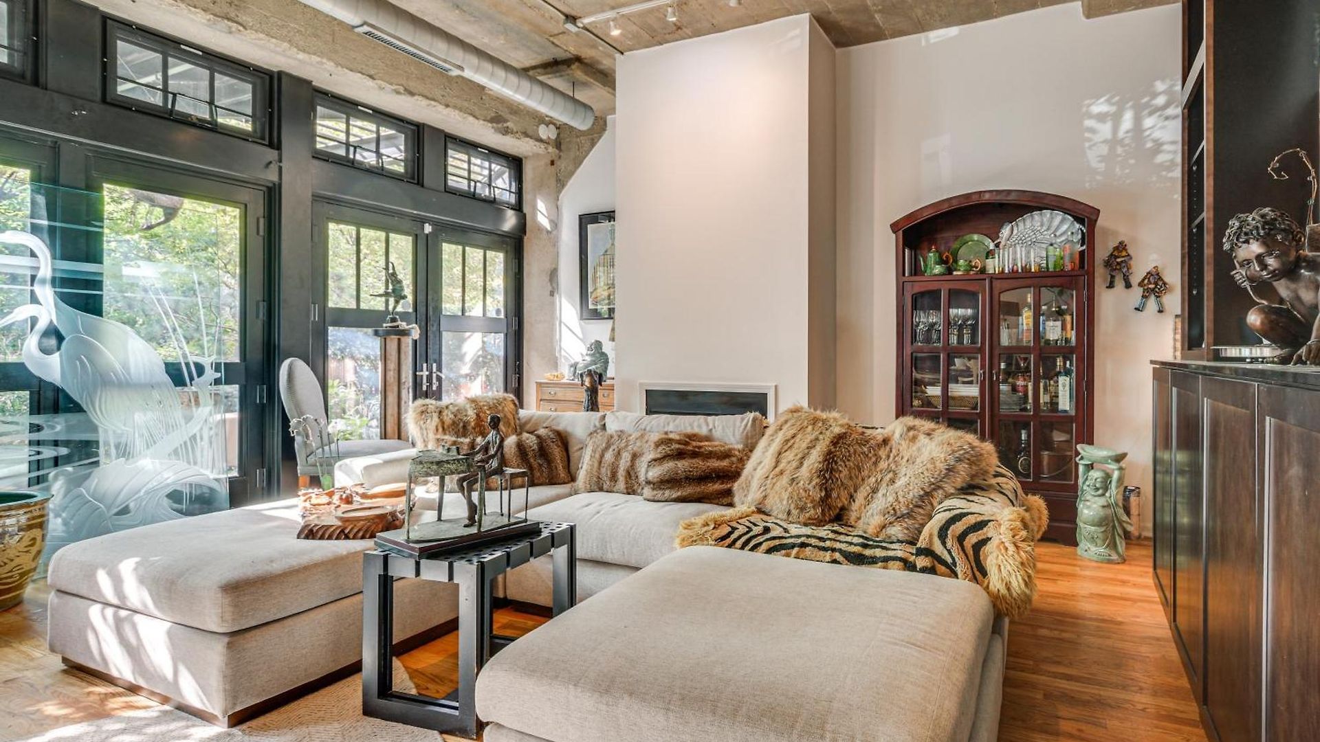 Extended Stay: Walk To Uic Campus & Train! Chicago
