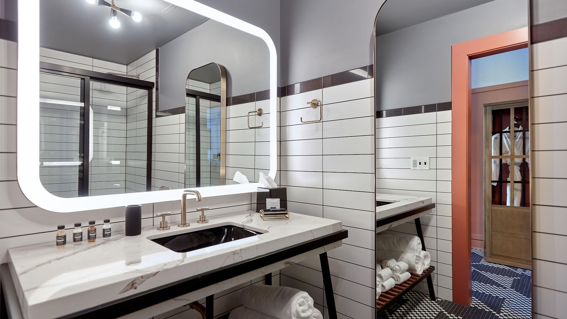 The Collection Wrigleyville Hotel Chicago