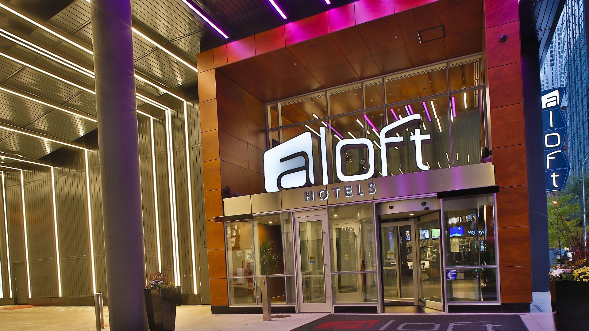 Aloft By Marriott Mag Mile Hotel Chicago