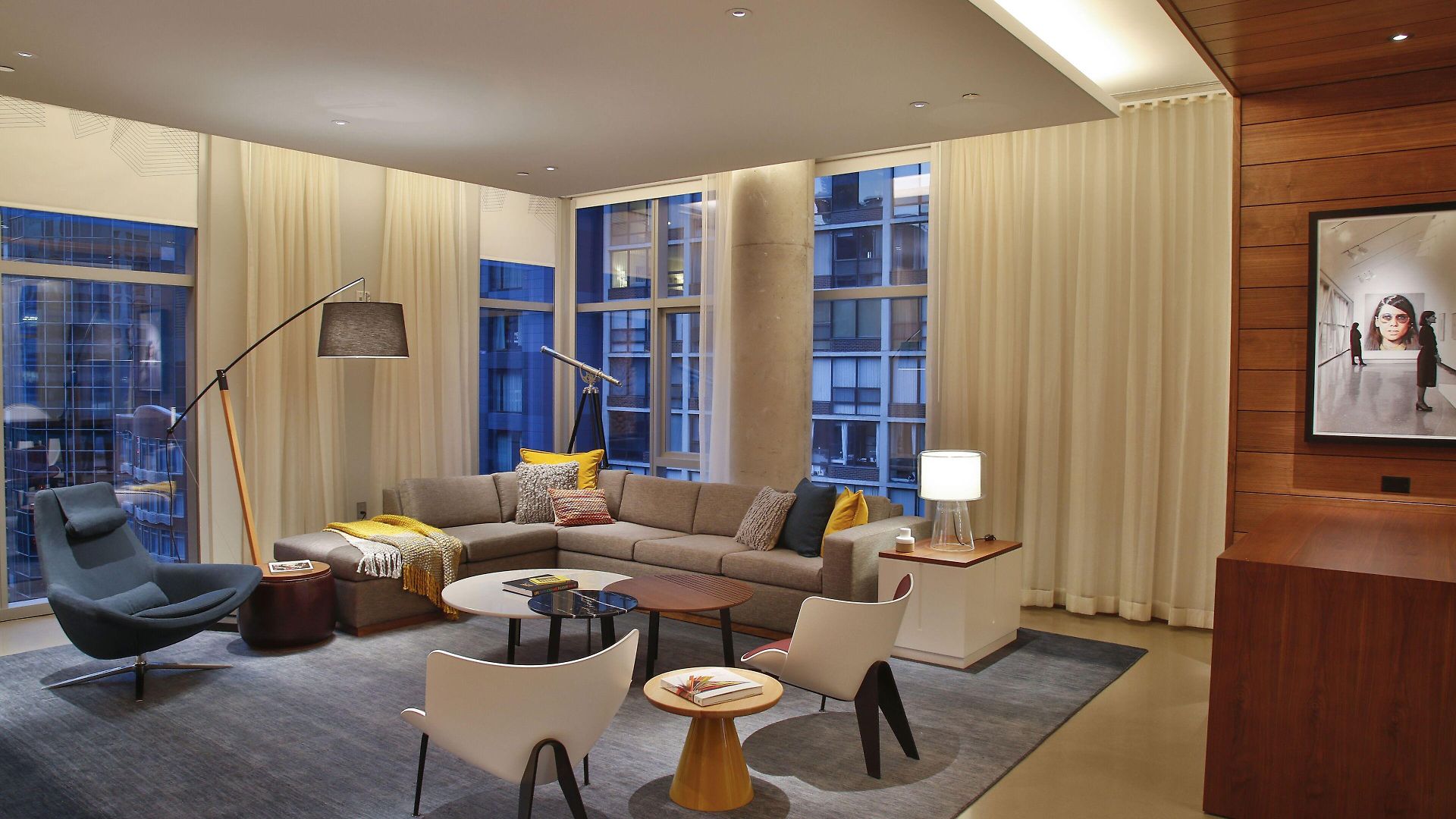 Aloft By Marriott Mag Mile Hotel Chicago