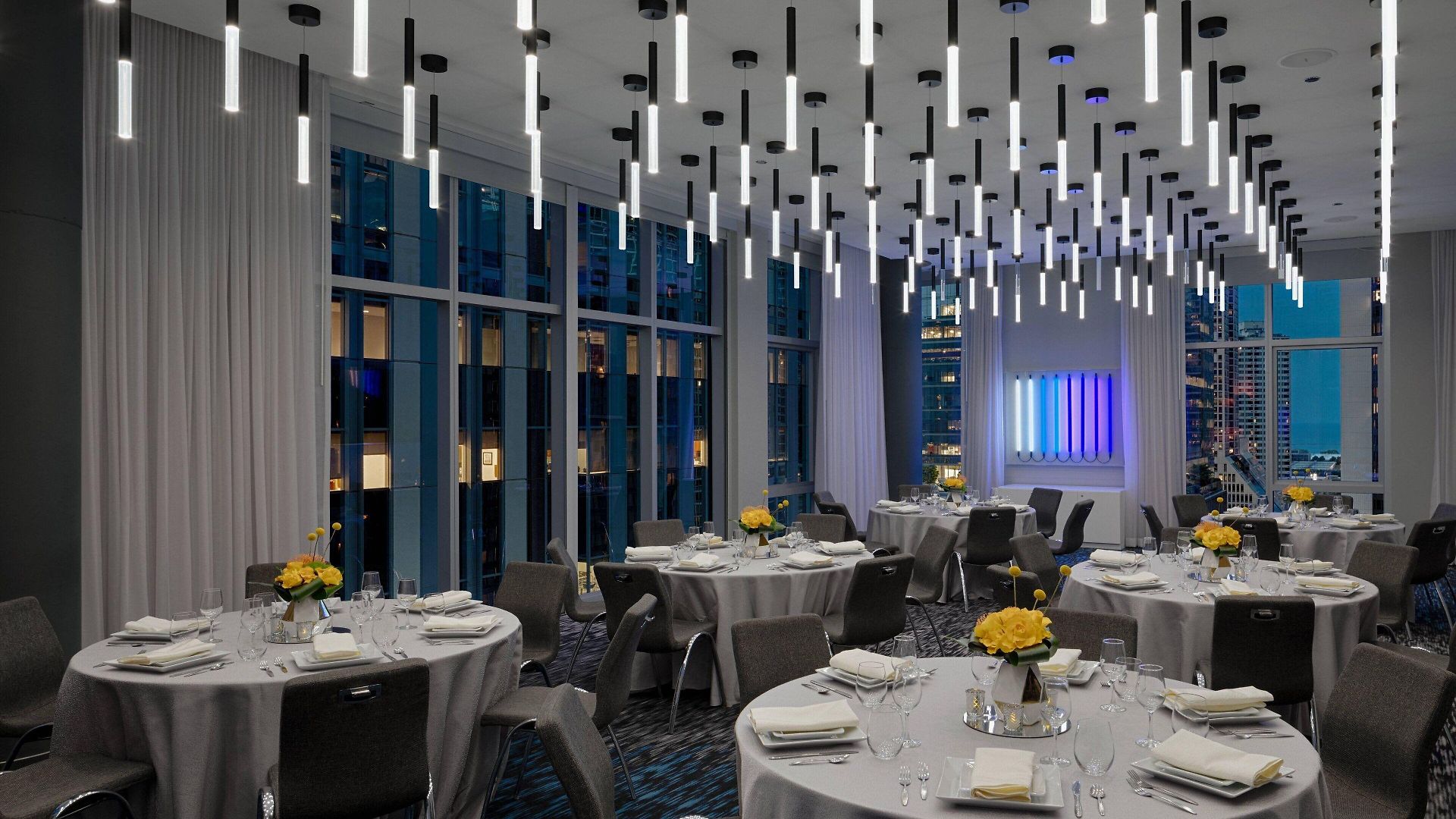 Aloft By Marriott Mag Mile