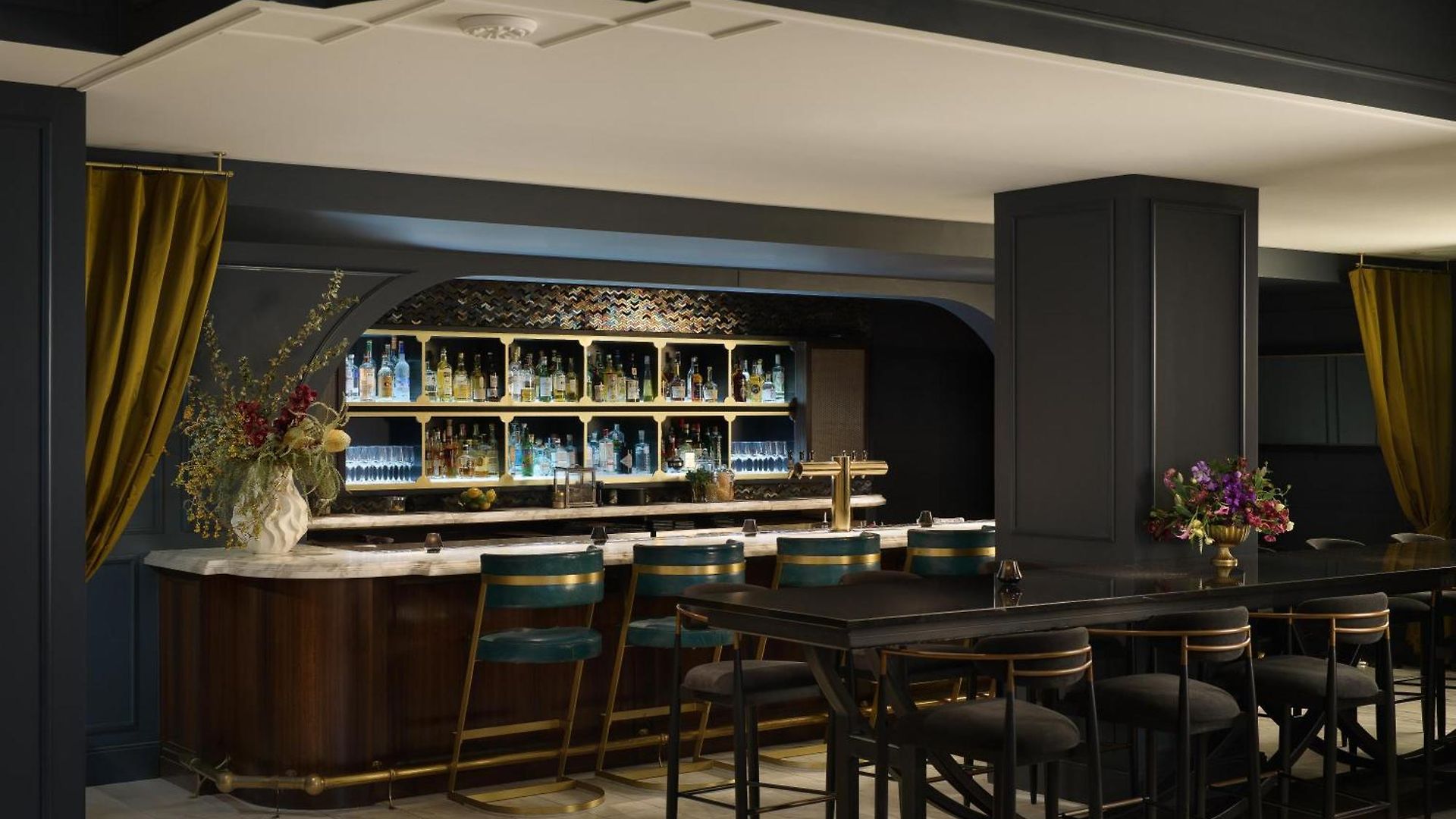 The Allegro Royal Sonesta Loop Hotel