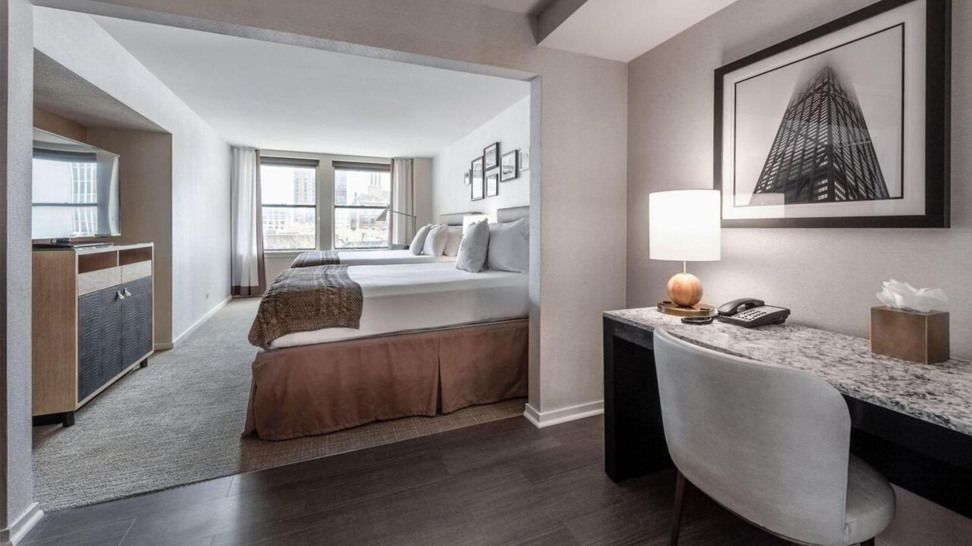 Claridge House Chicago, Tapestry Collection By Hilton 4*