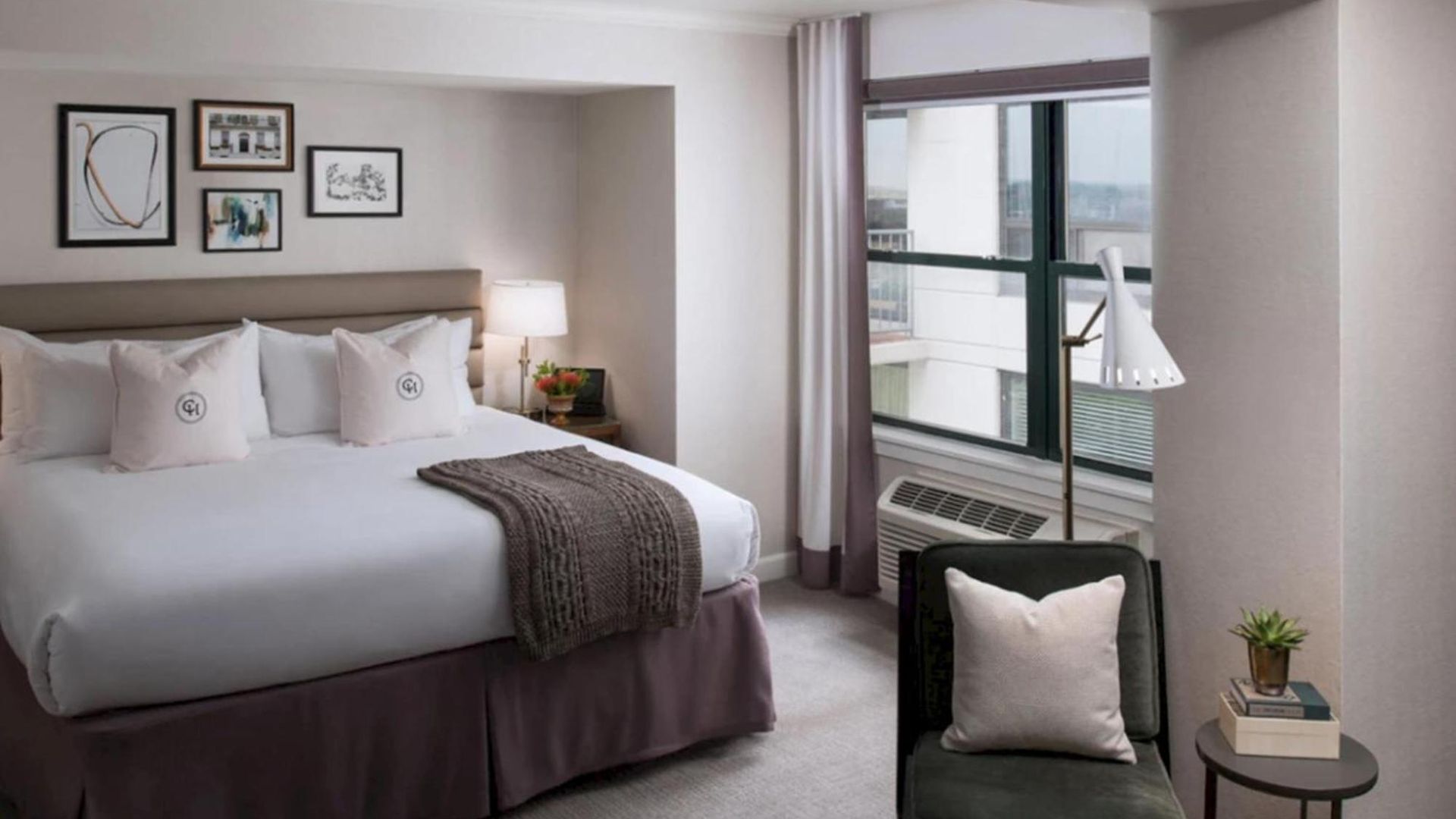 Claridge House Chicago, Tapestry Collection By Hilton Hotel 4*