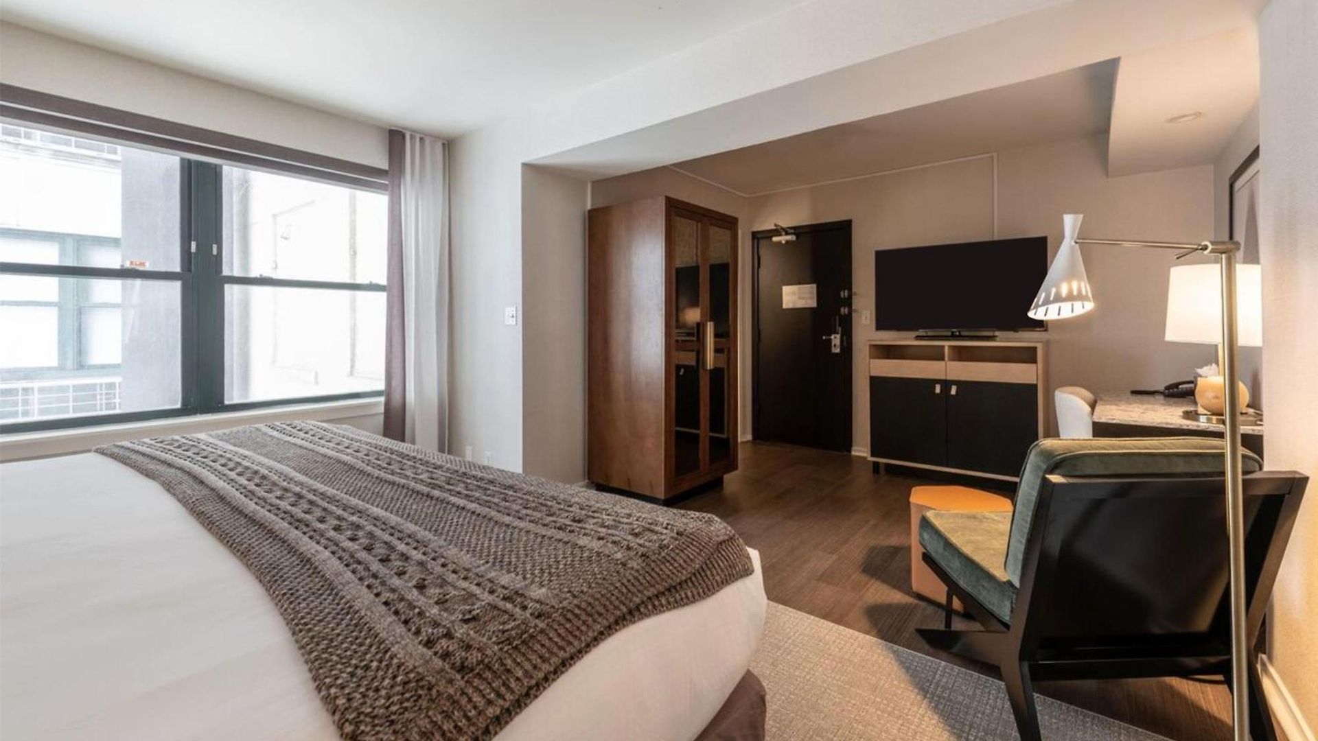Claridge House Chicago, Tapestry Collection By Hilton Hotel 4*