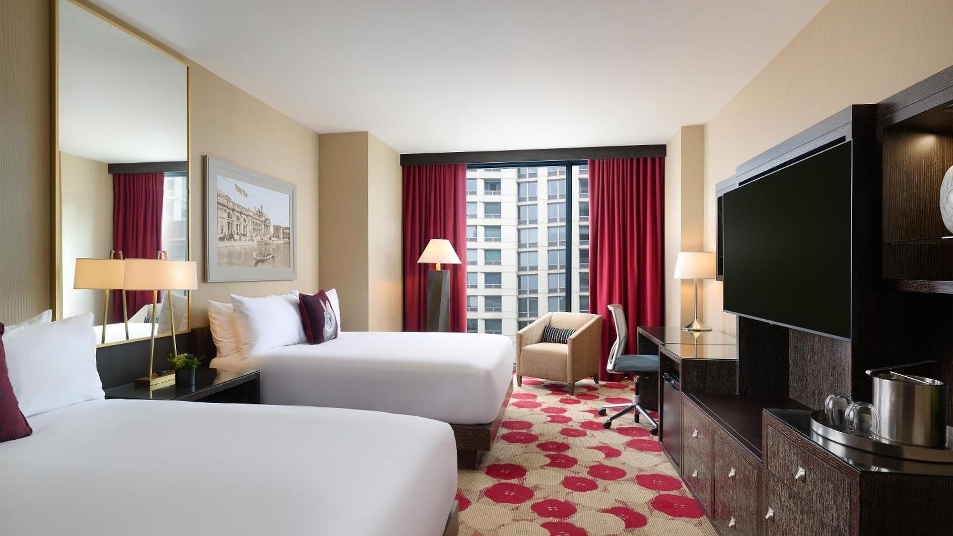 The Royal Sonesta River North Hotel