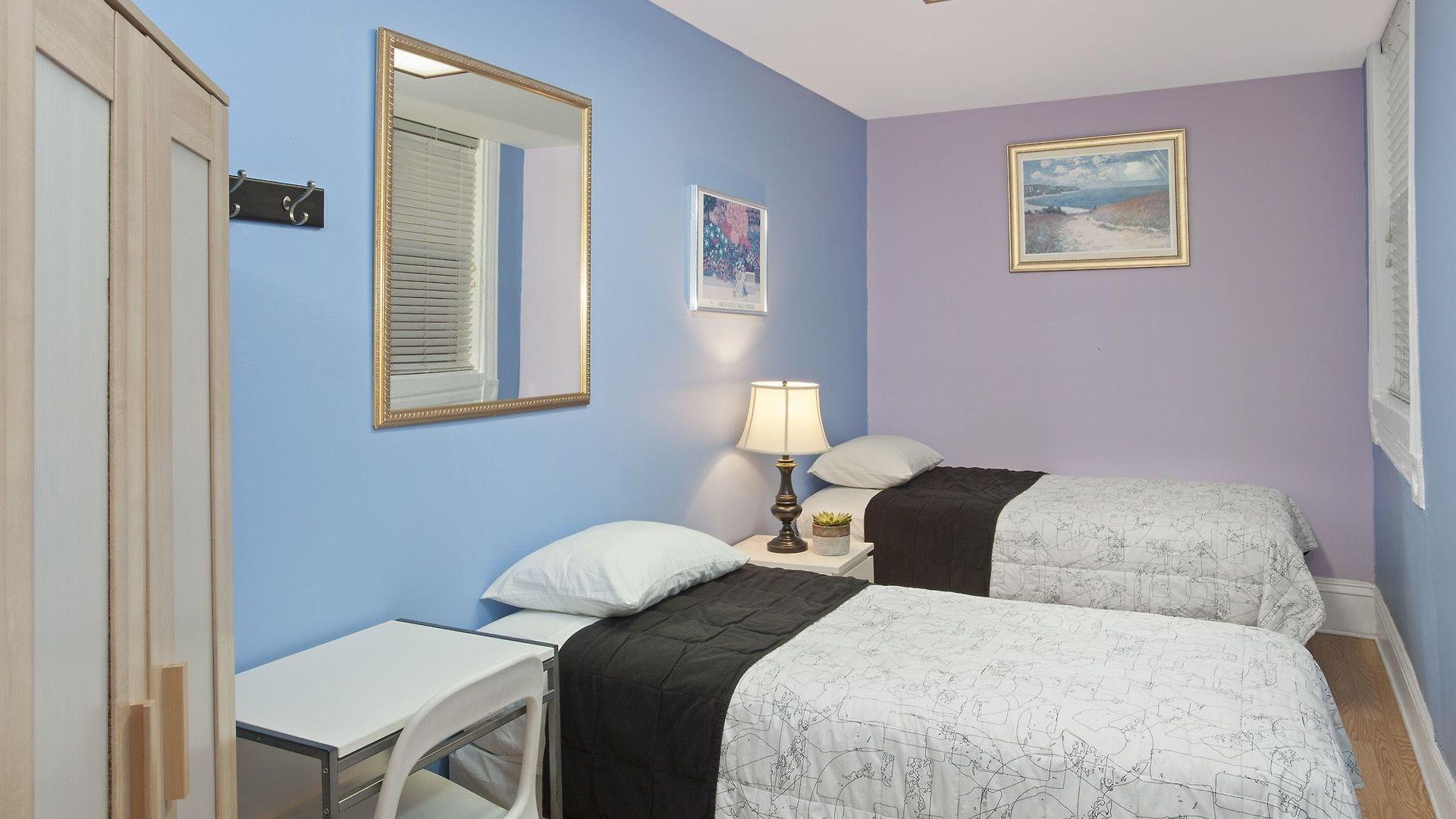 Hostel Parthenon Chicago
