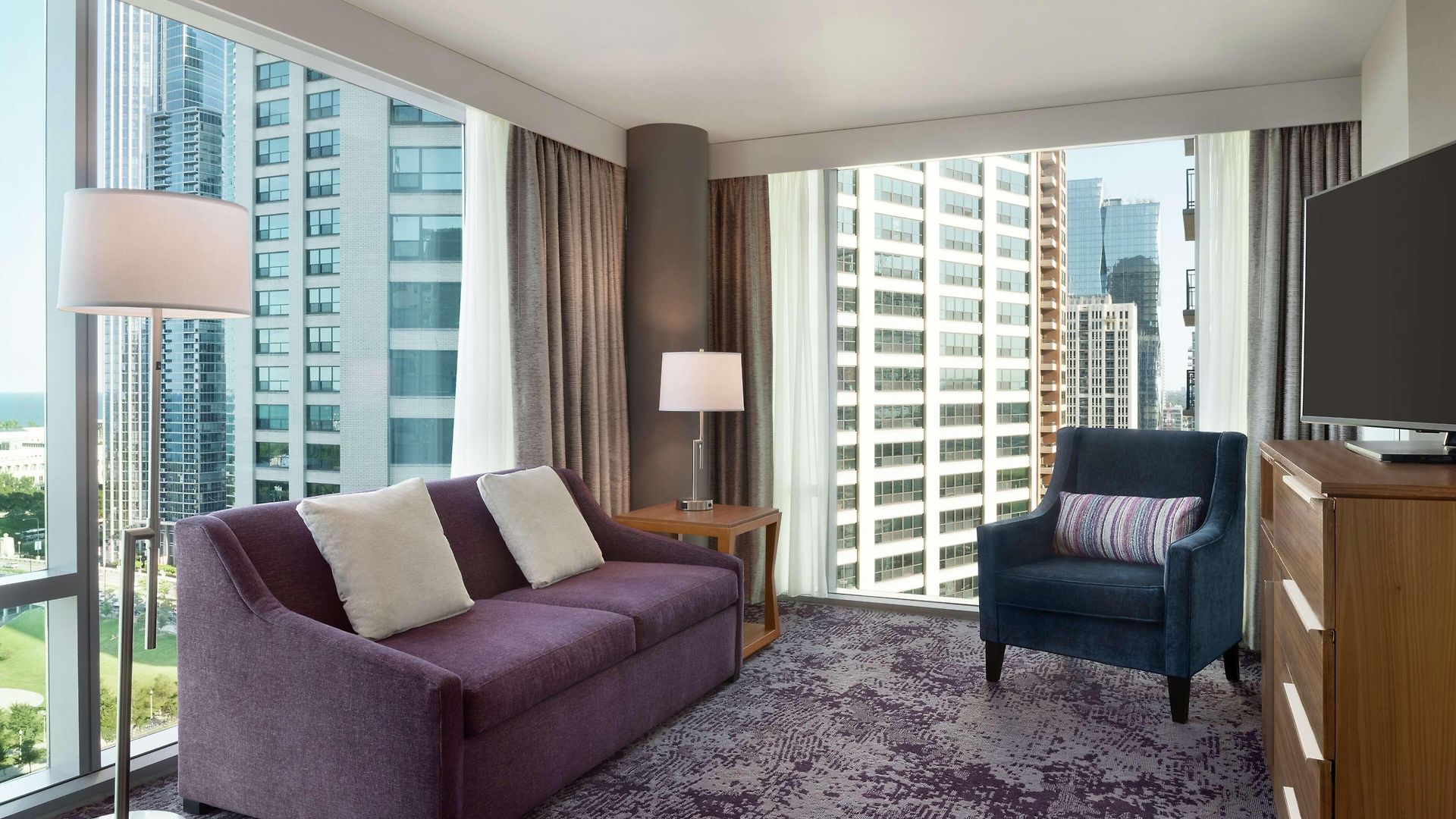 Hotel Homewood By Hilton Downtown South Loop Chicago