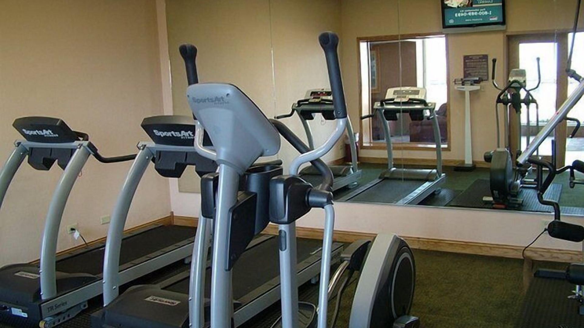 Shore Hotel 3*