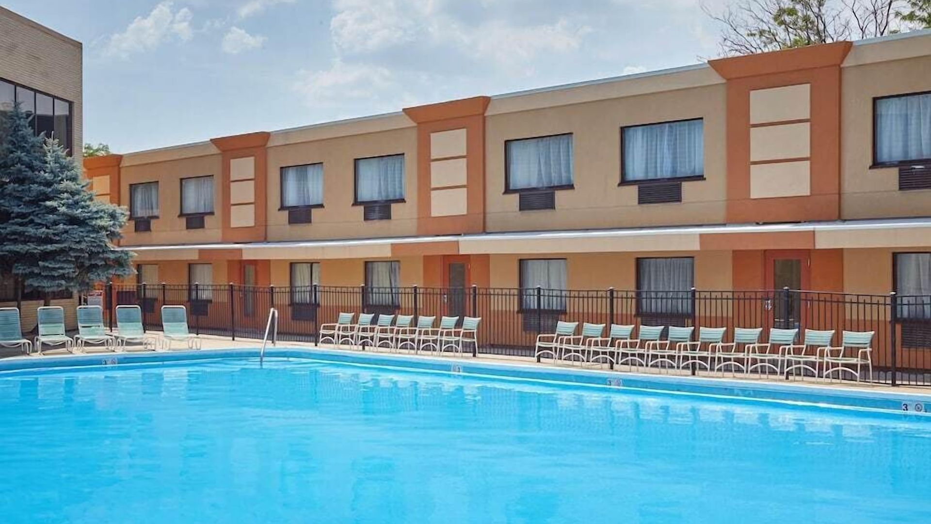 Hotel Shore 3*