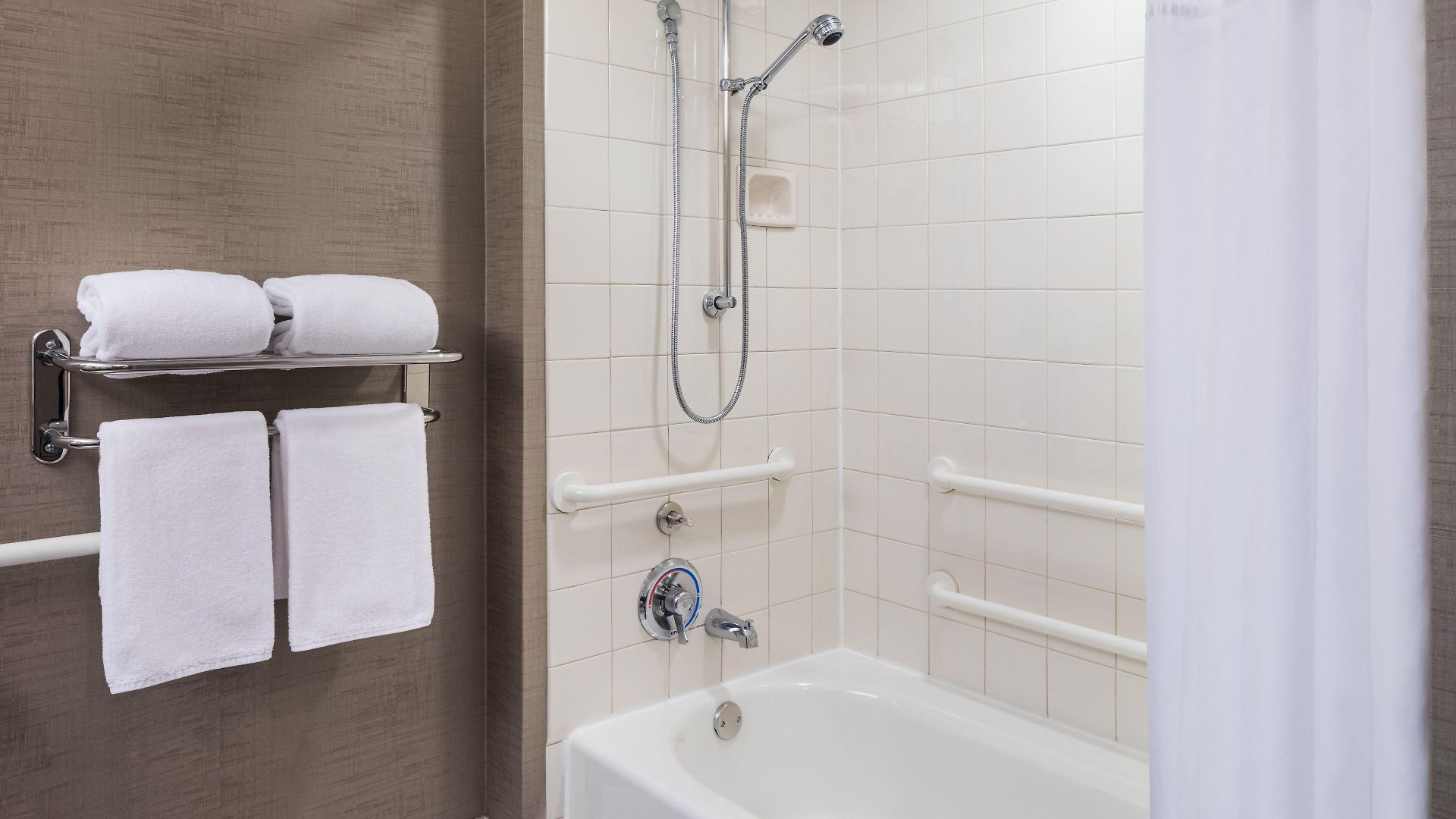 Hyatt Place Medical/university District 4*