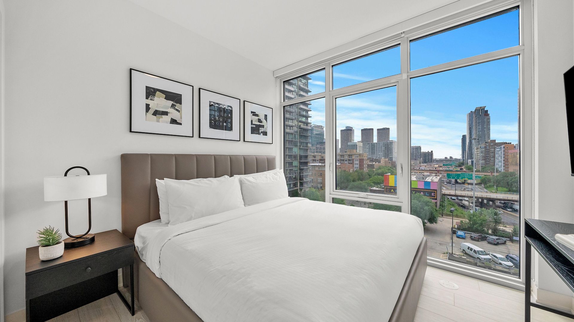 Level - Fulton Market Hotel