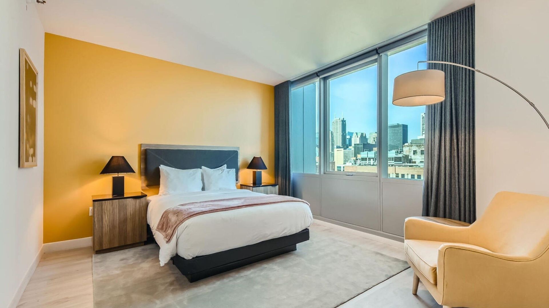 Sentral Michigan Avenue Hotel