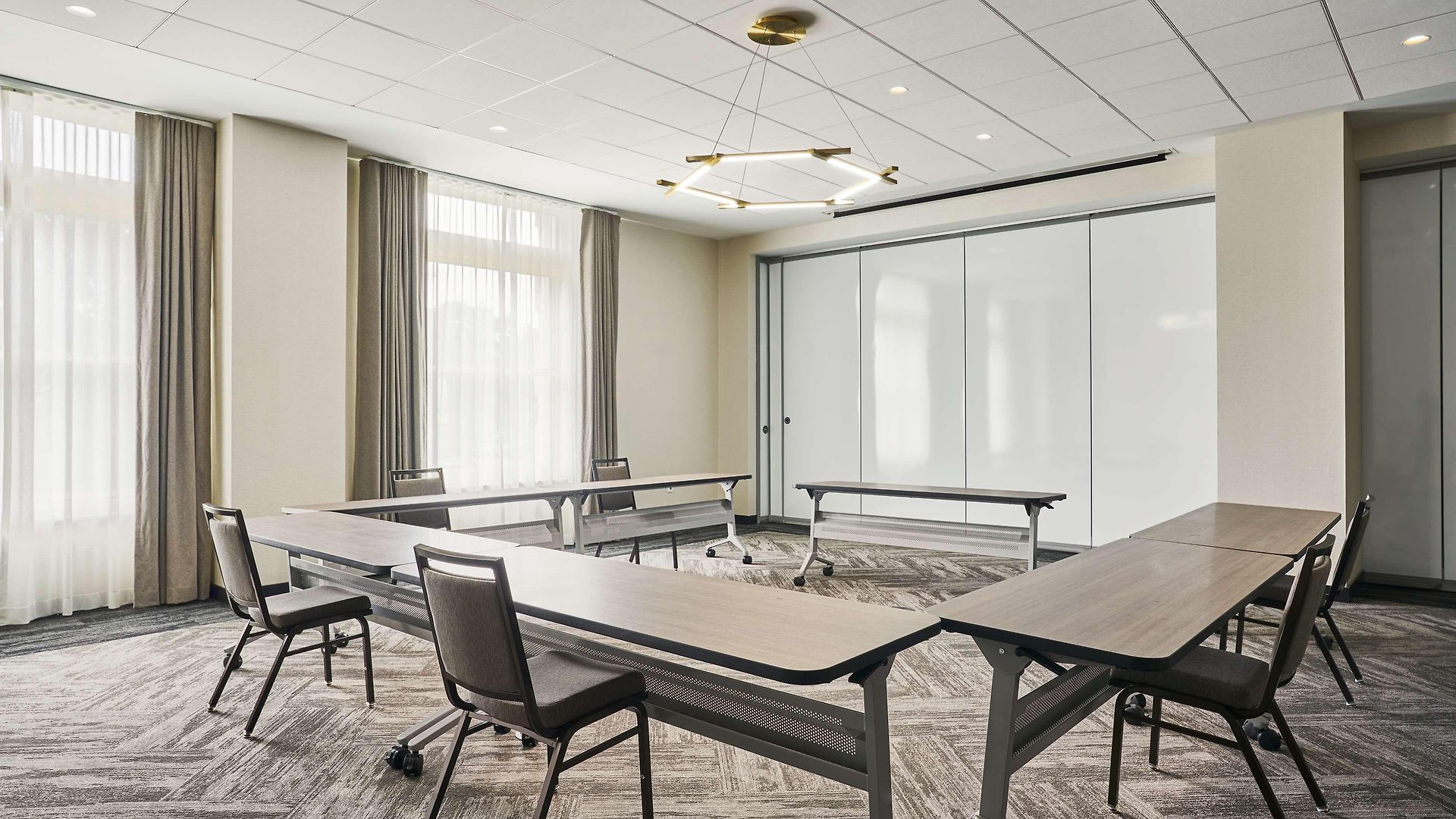 Hyatt House Medical/university District Hotel Chicago
