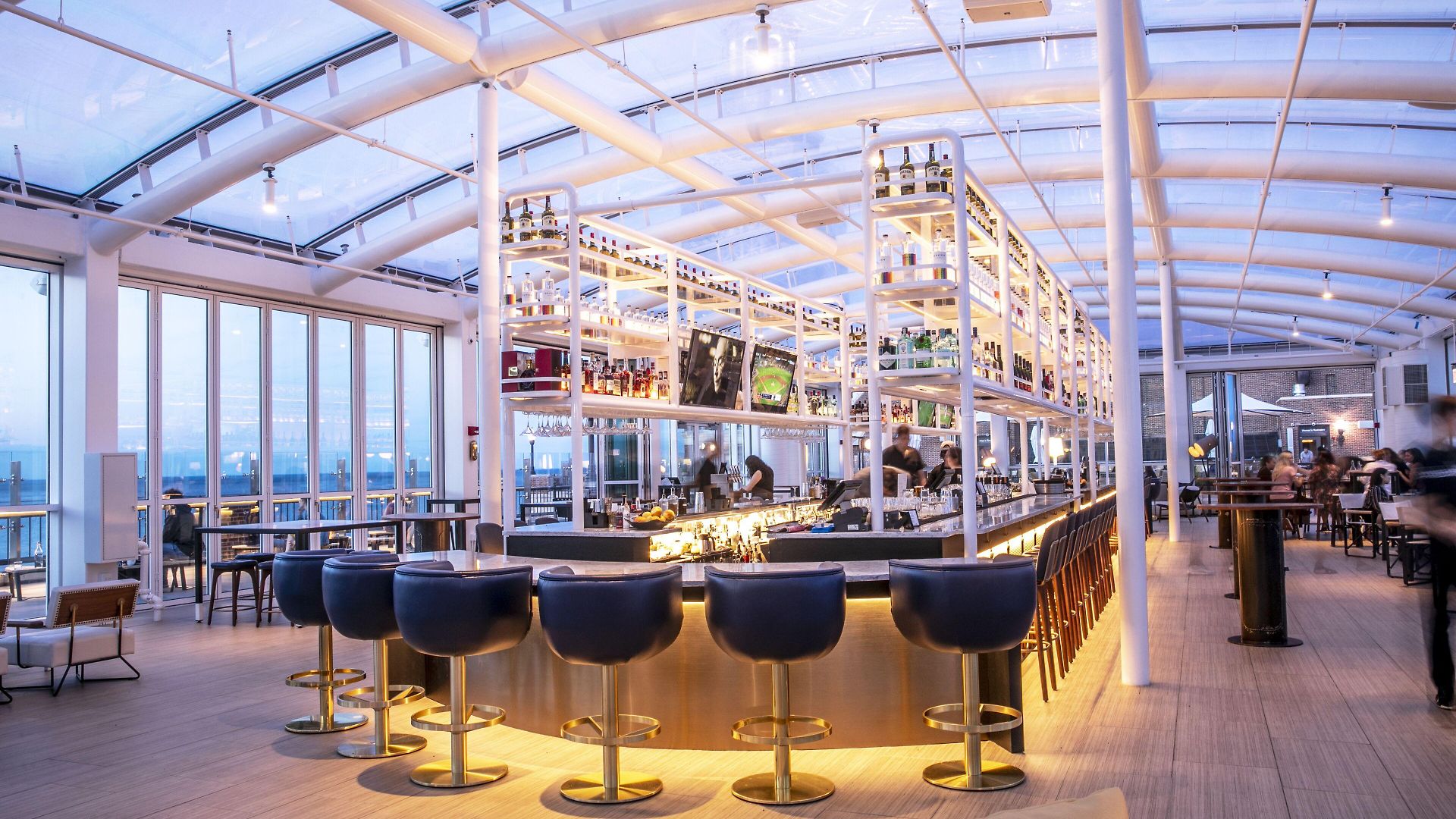 Sable At Navy Pier Chicago, Curio Collection By Hilton Hotel