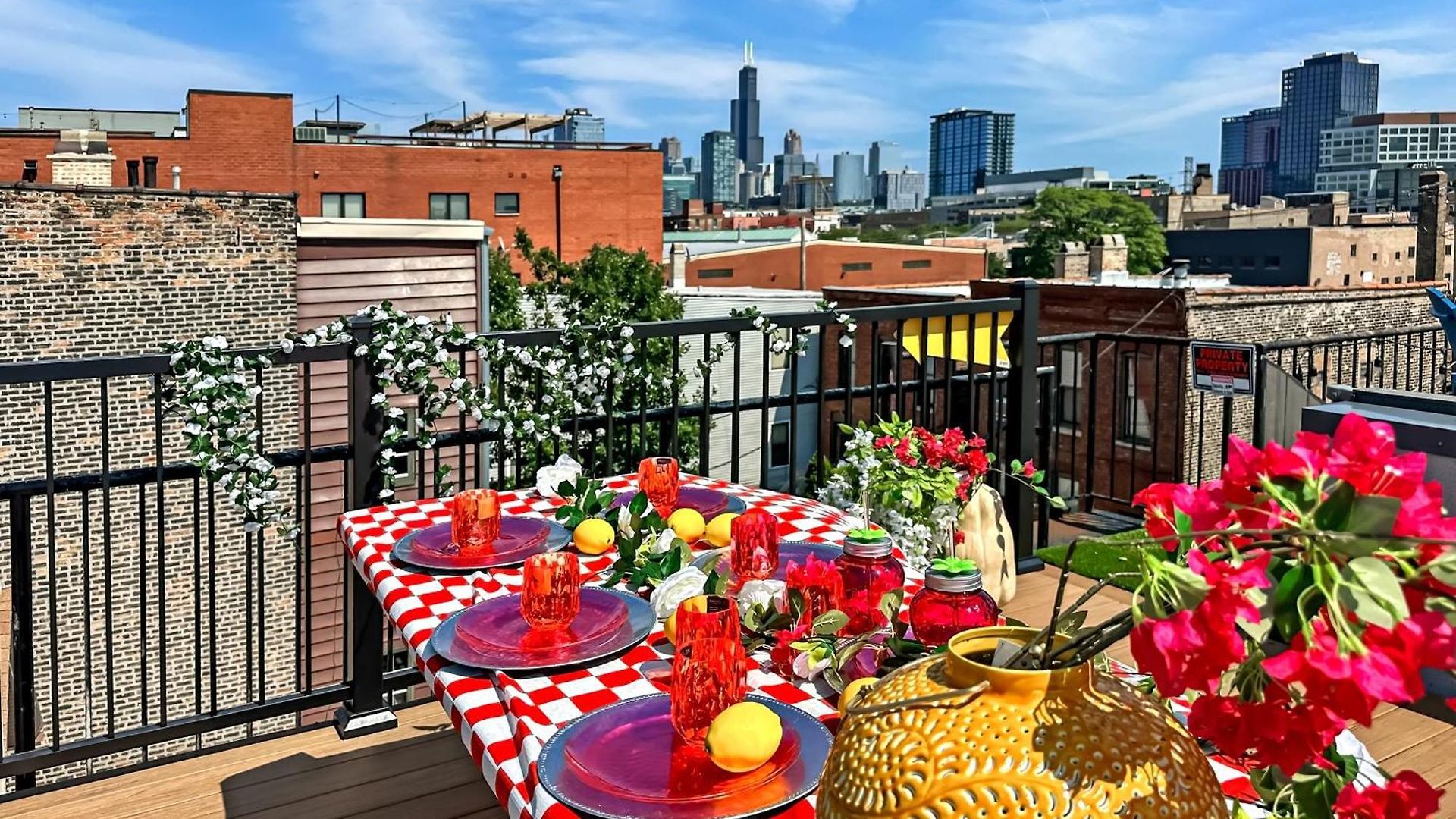Art Downtown Fulton Market Entire 3 Bedroom Sleep10 Private Garage Roof Ev Tesla *