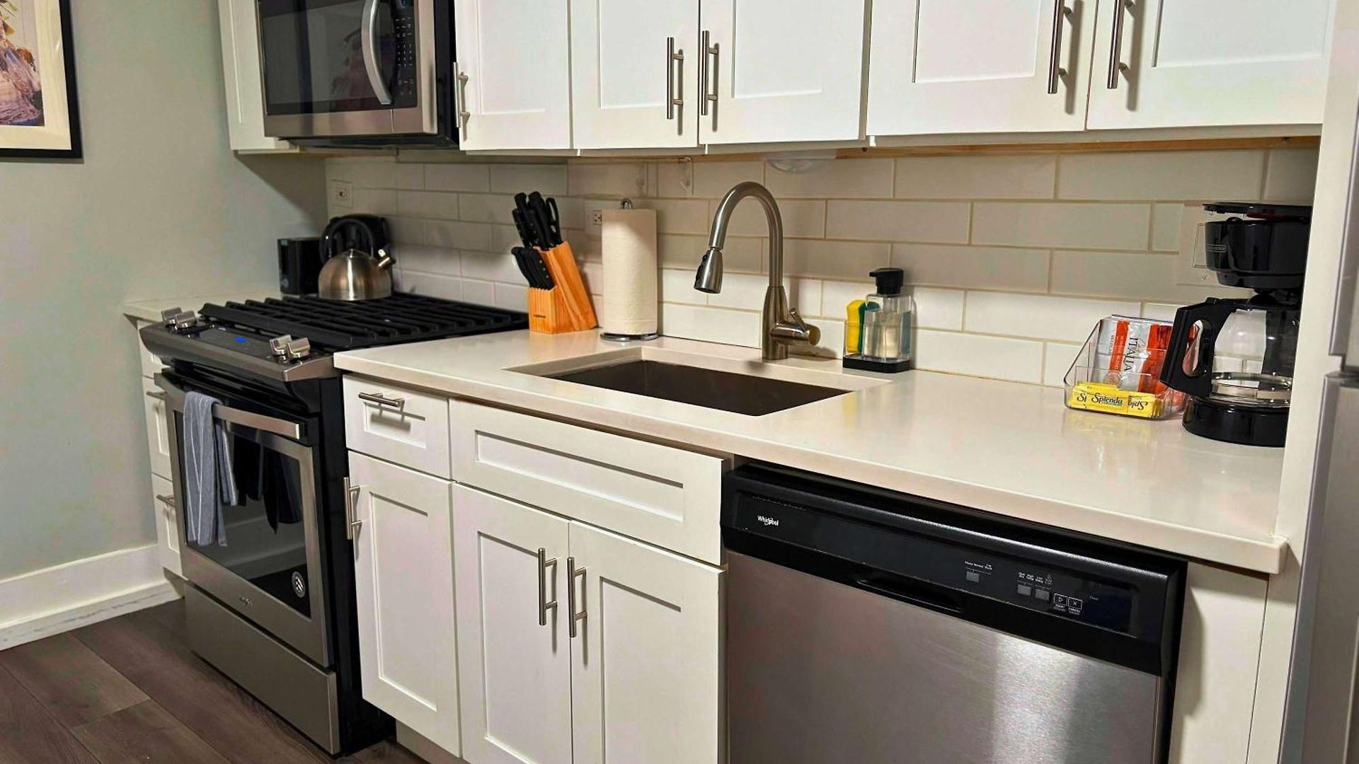 Chic 3br Hideout In Lincoln Park - Lincoln 3 Chicago