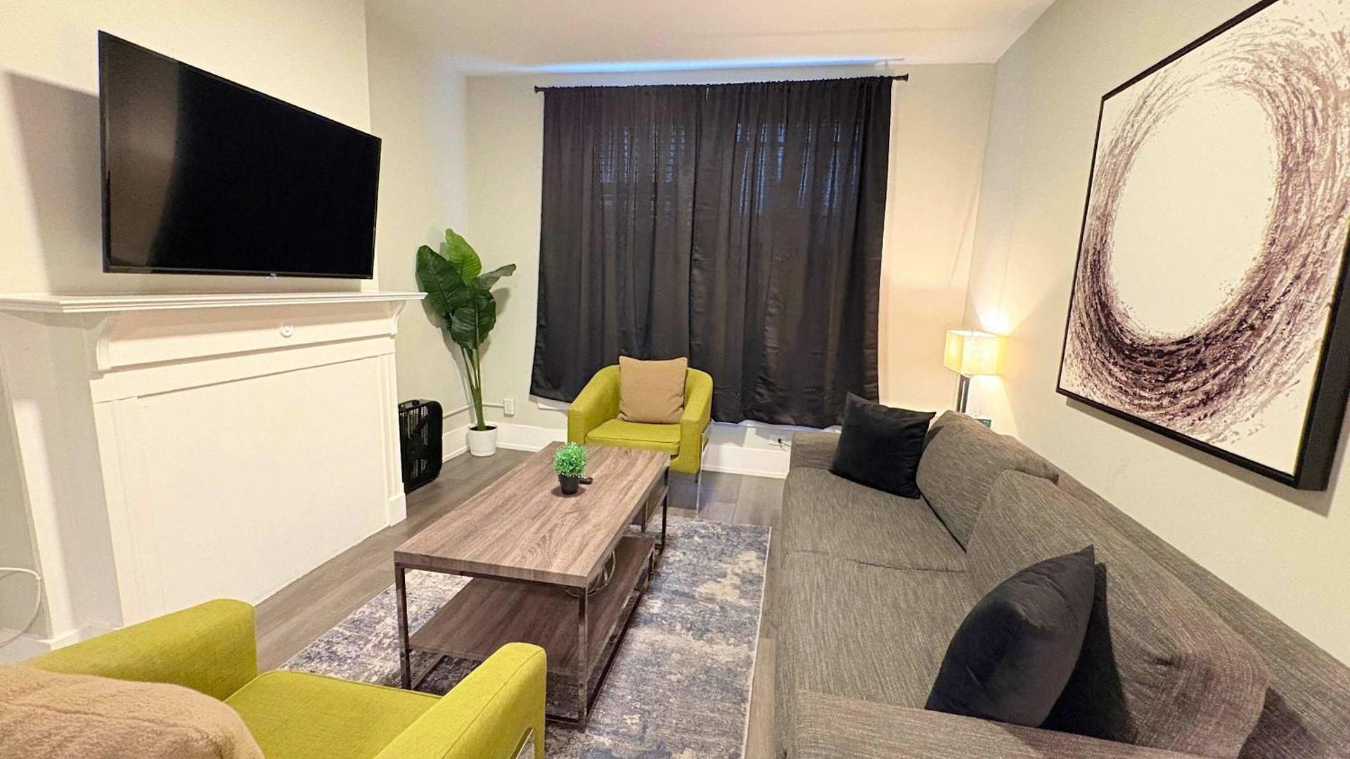 Apartment Chic 3br Hideout In Lincoln Park - Lincoln 3