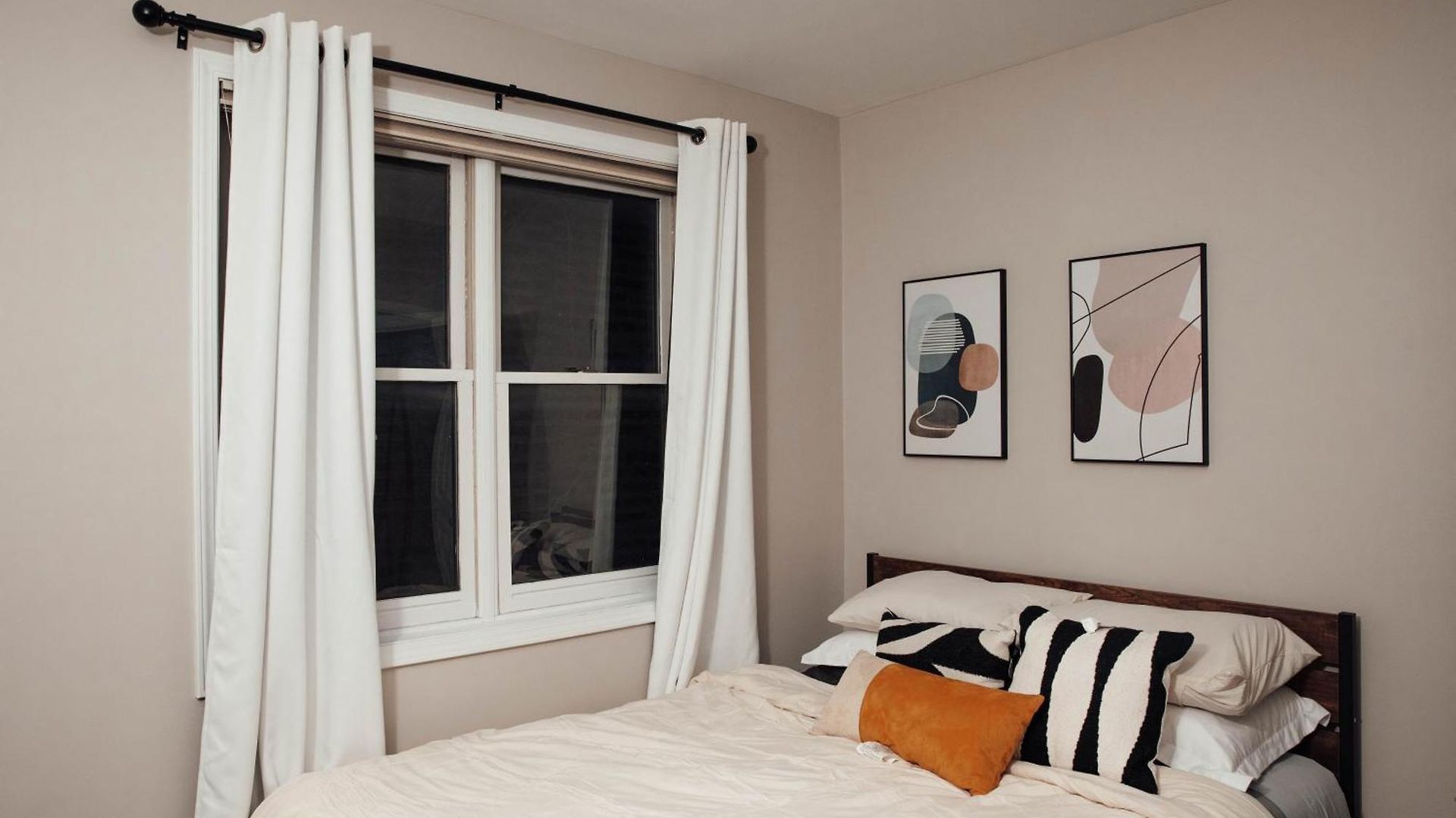 Modern & Spacious By Northwestern Hospital Bronzeville Apartment *