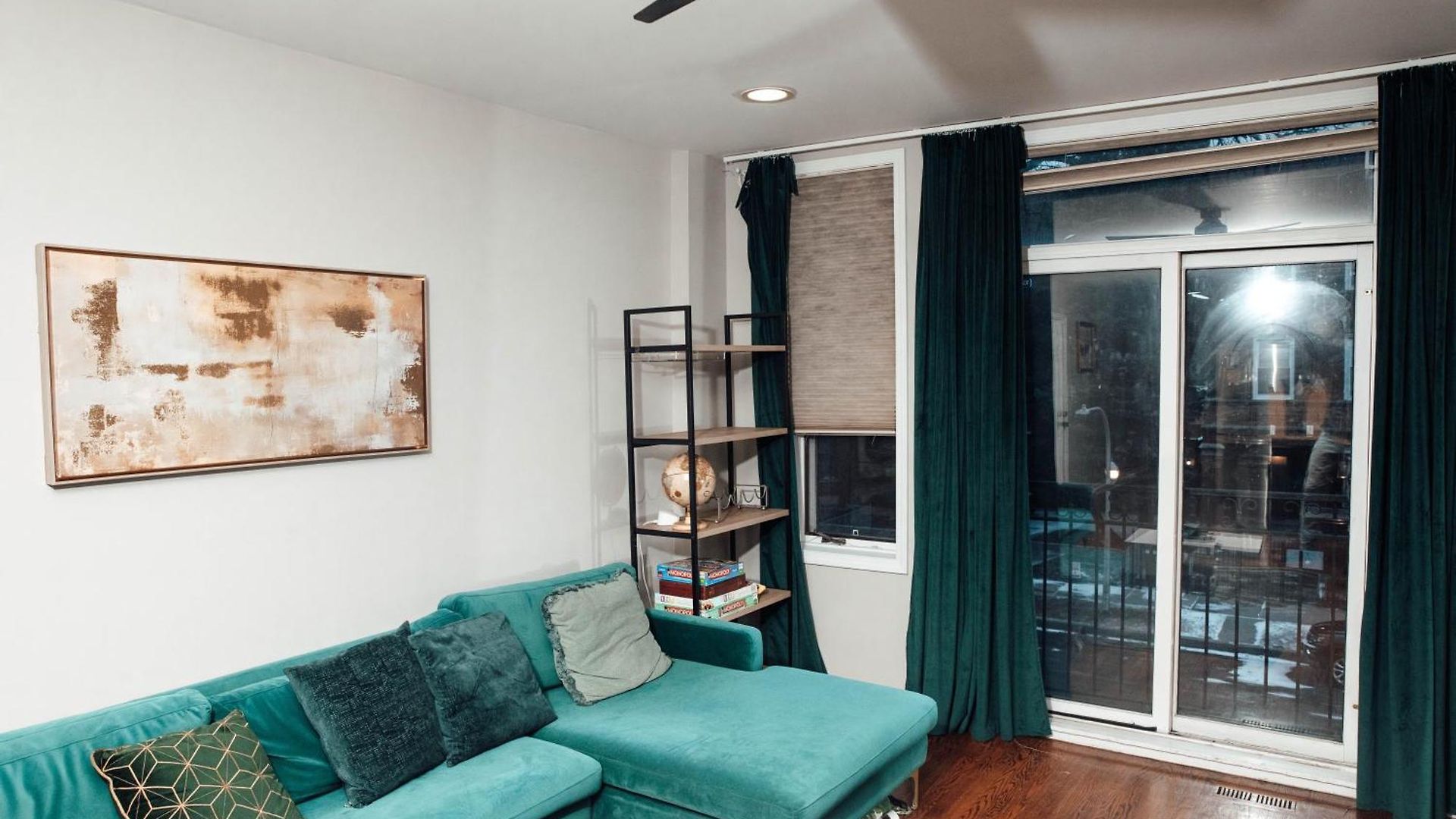 Modern & Spacious By Northwestern Hospital Bronzeville *