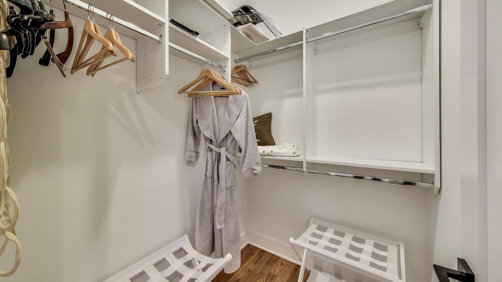 Apartment Luxurious Lincoln Park With Gourmet Kitchen Chicago