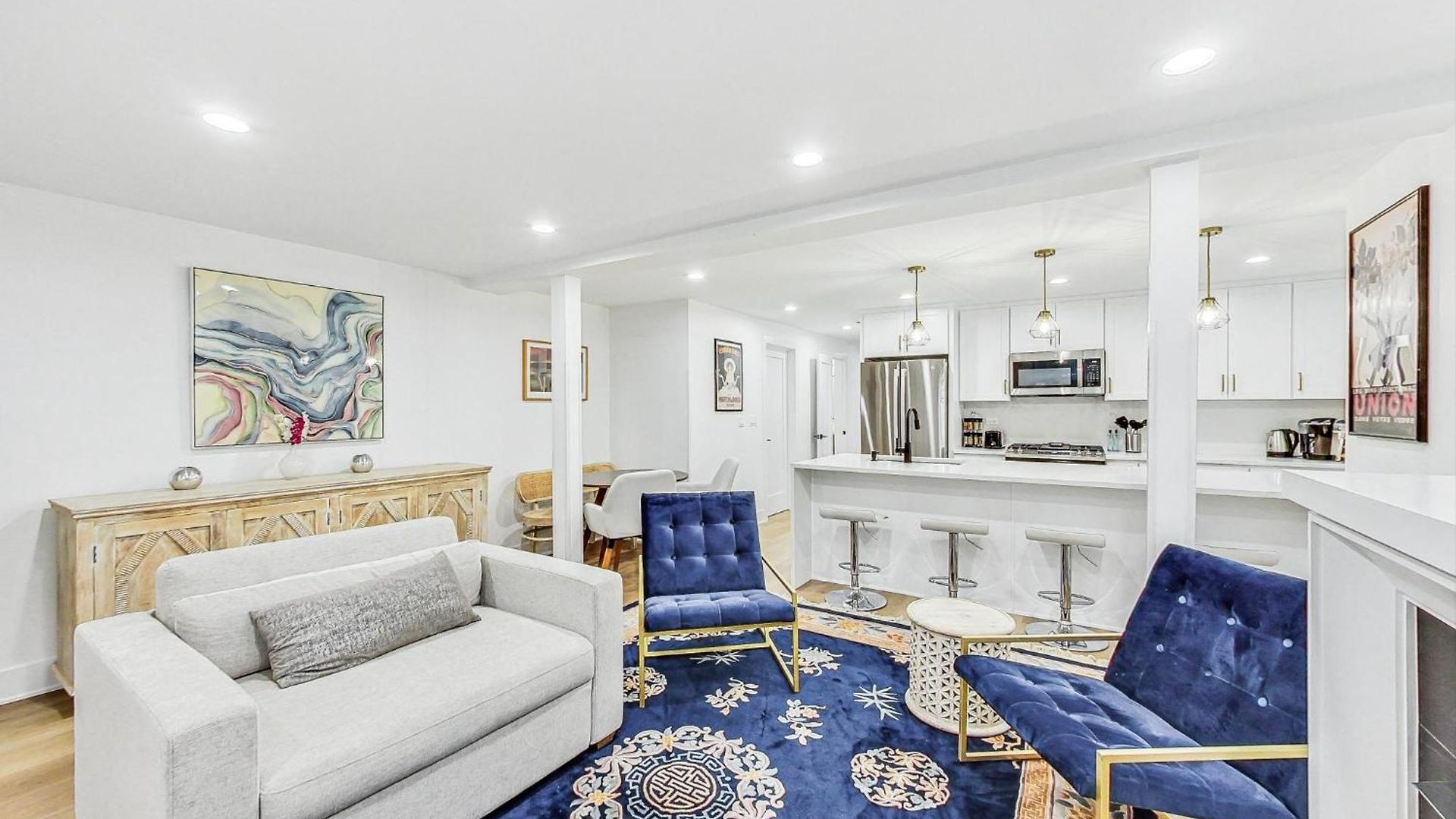 Apartment Luxurious Lincoln Park With Gourmet Kitchen Chicago