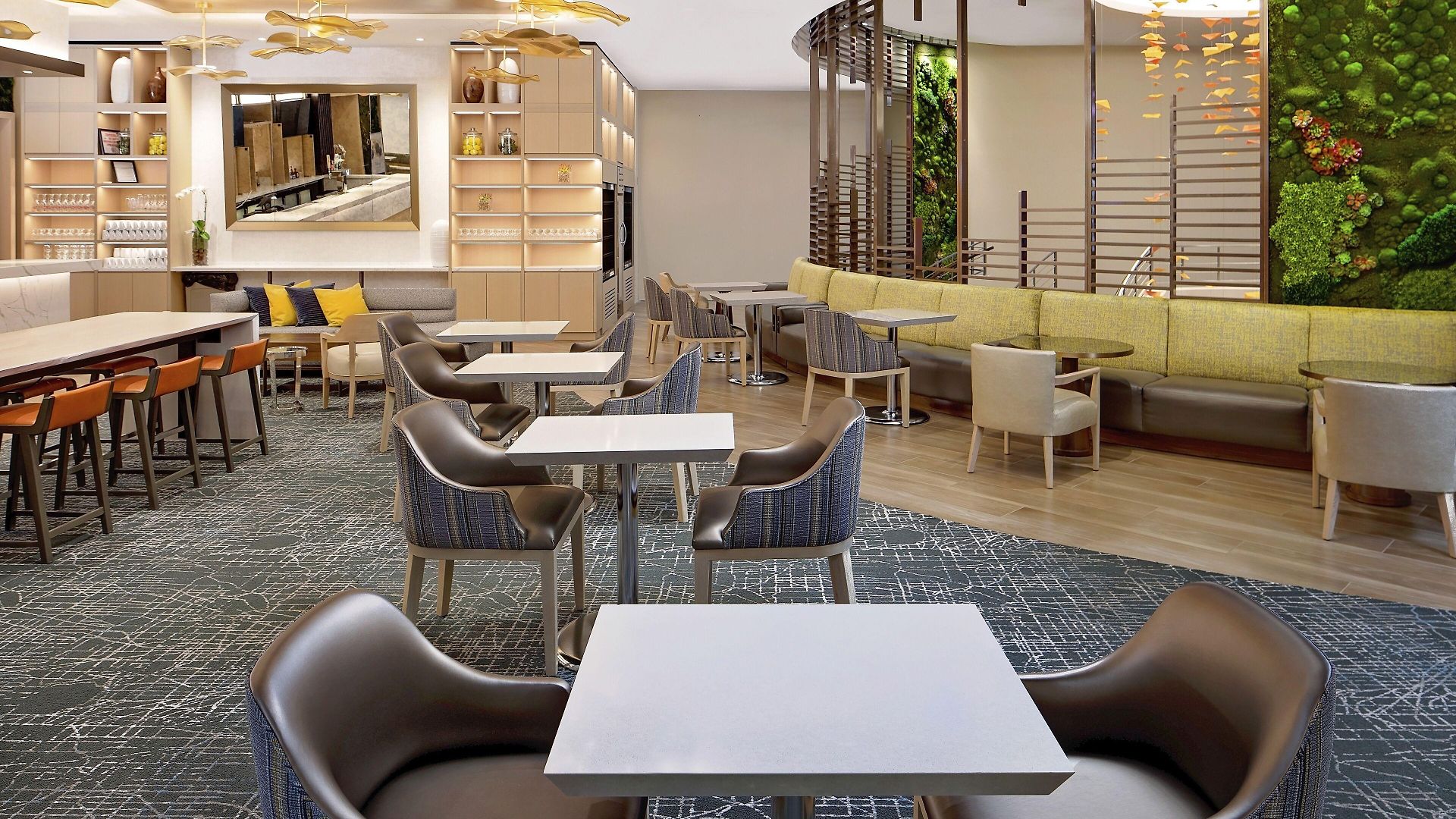 Hilton Grand Vacations Club Magnificent Mile Hotel Chicago