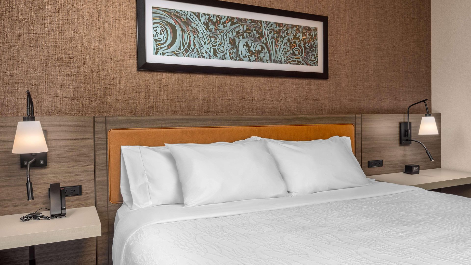 Hilton Garden Inn- Loop Hotel 3*