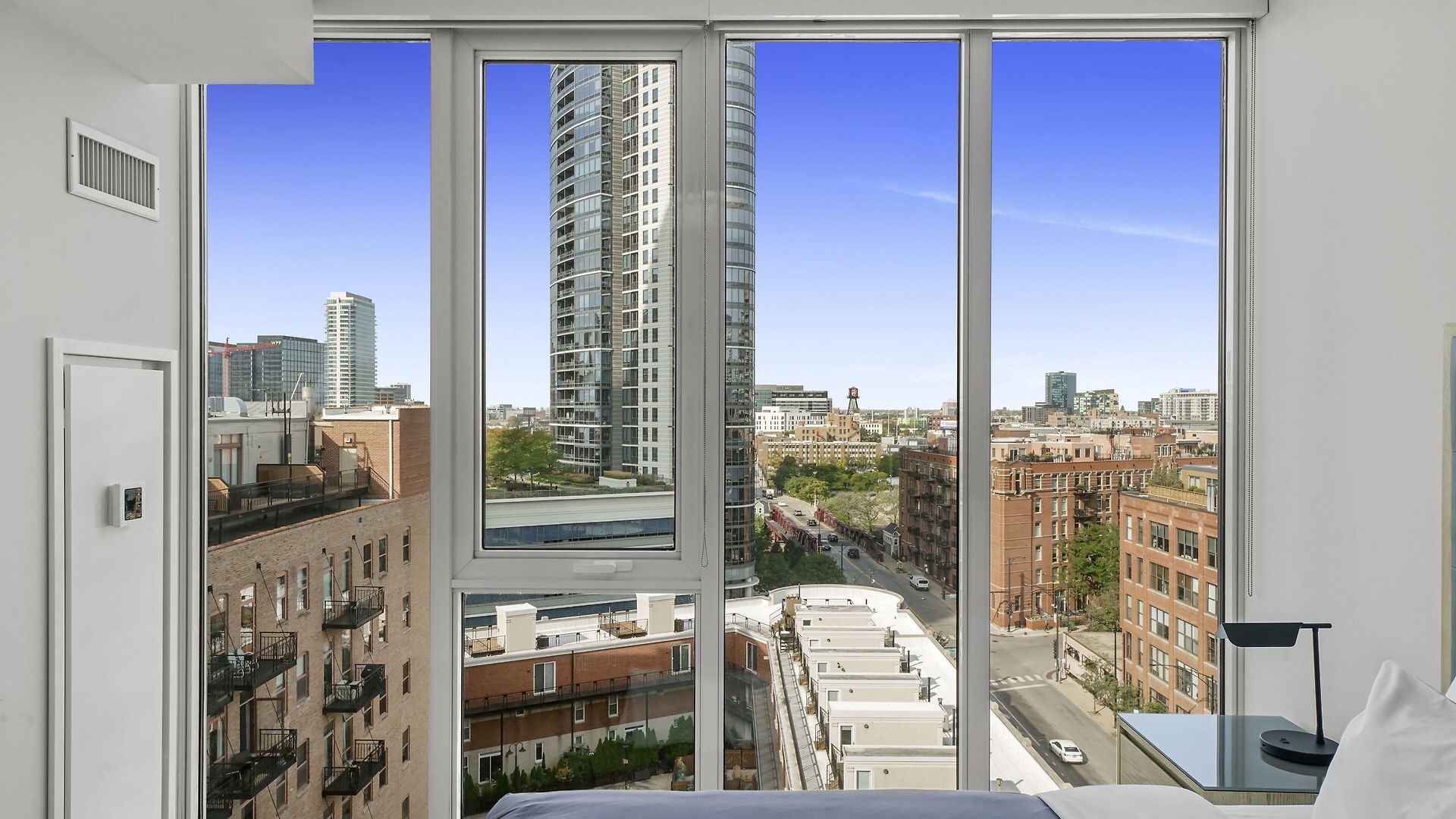 Level - River North Hotel 4*