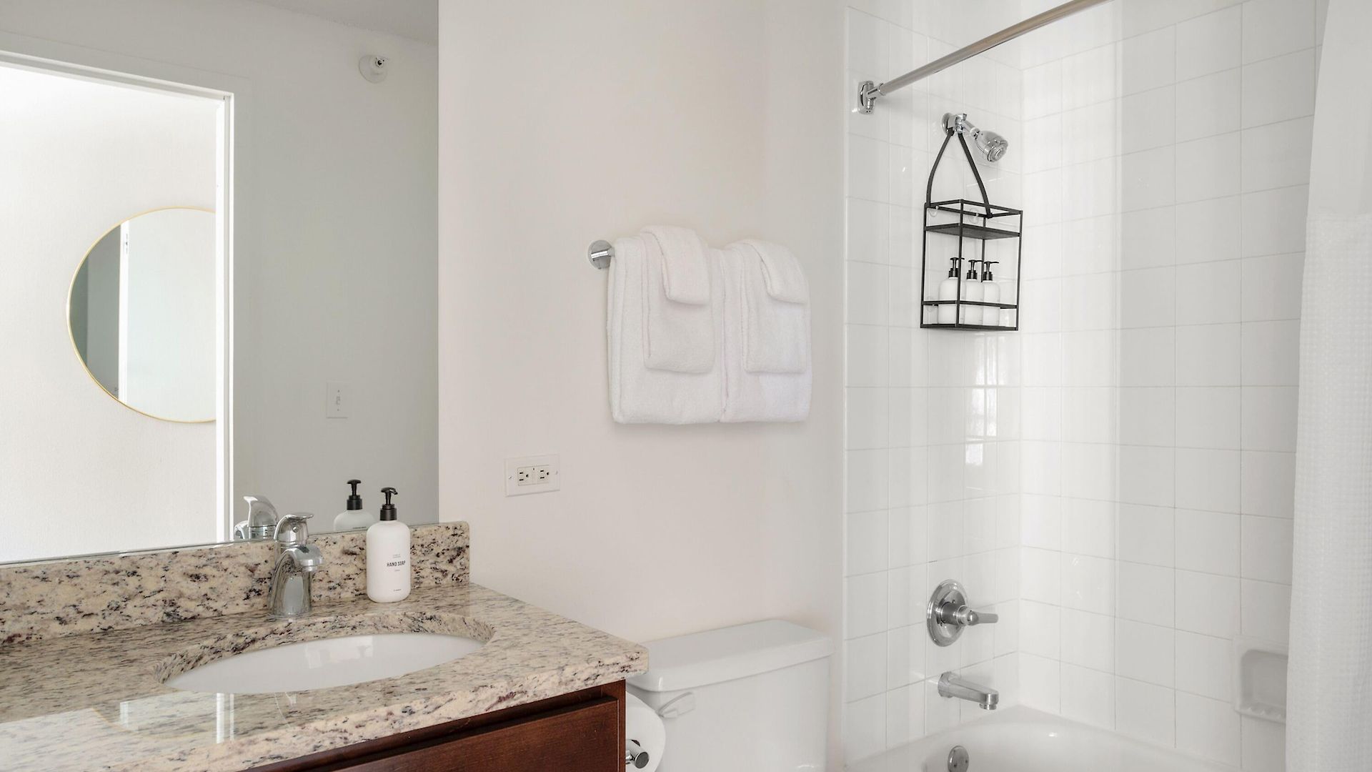 Kasa Magnificent Mile Aparthotel Chicago